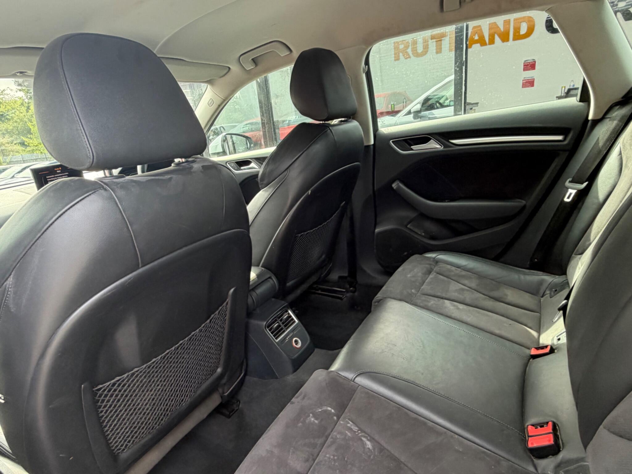 Audi A3 view 25