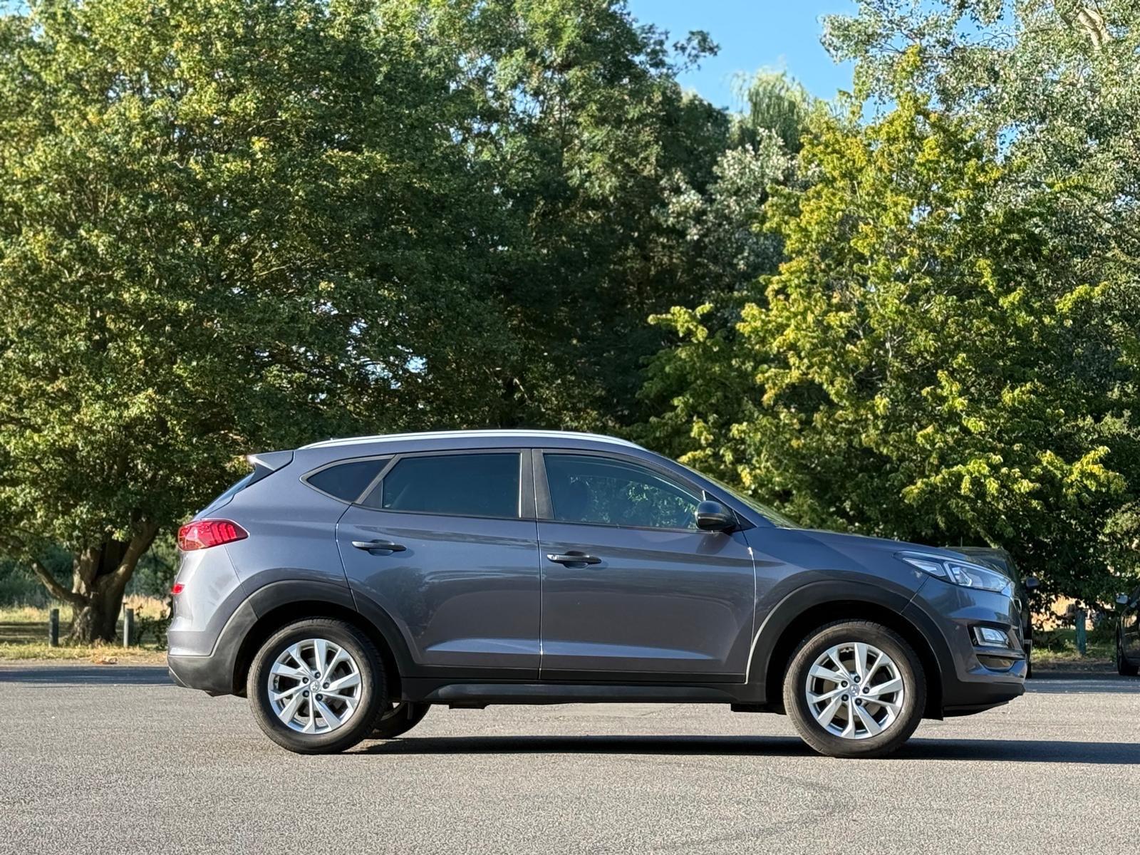 Hyundai Tucson view 9