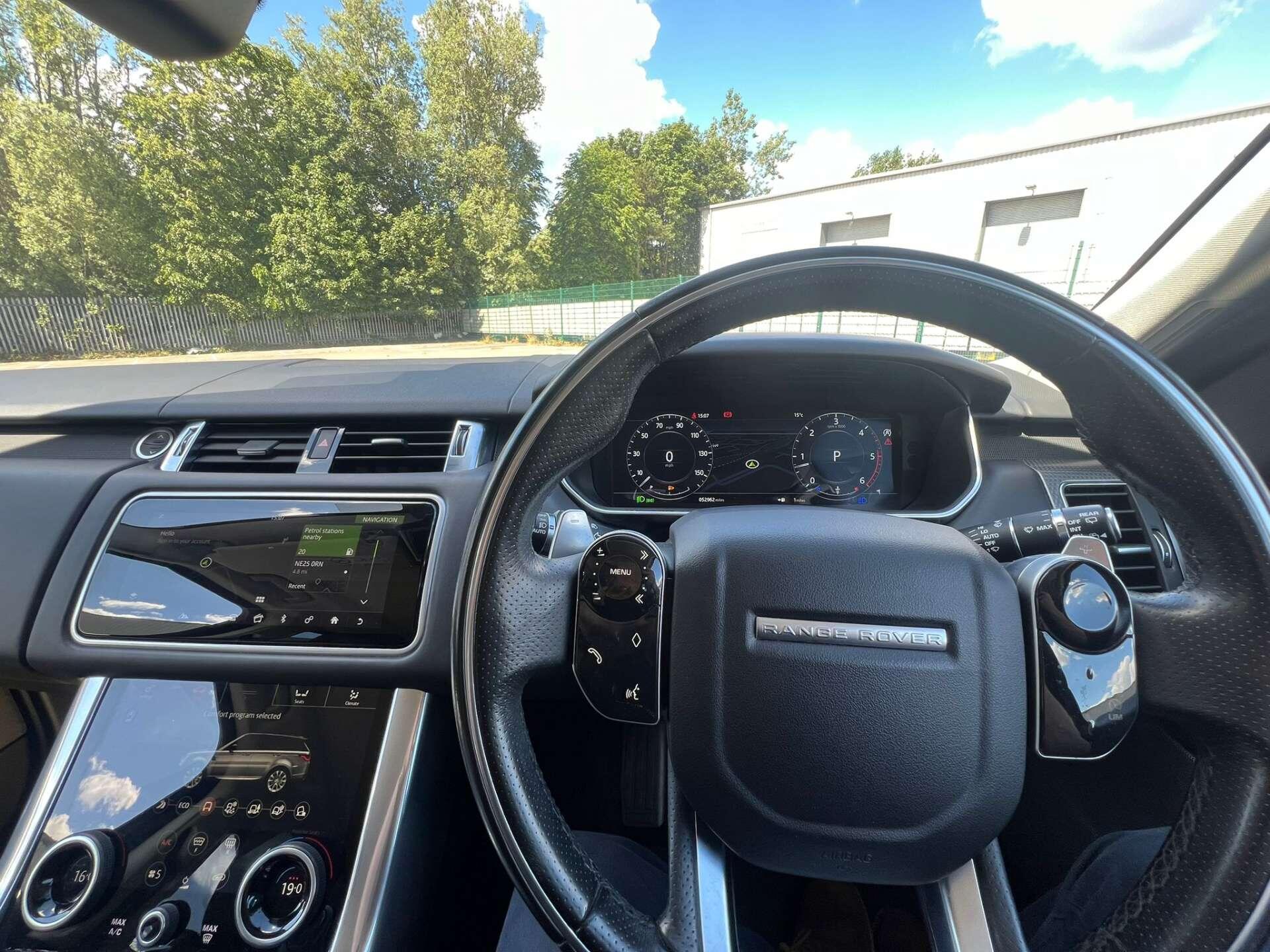 Land Rover Range Rover Sport view 23