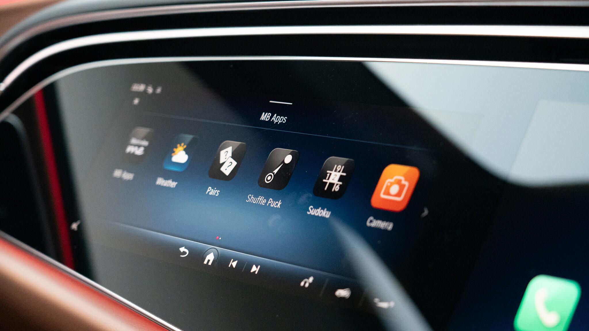 Mercedes-Benz E-Class view 24