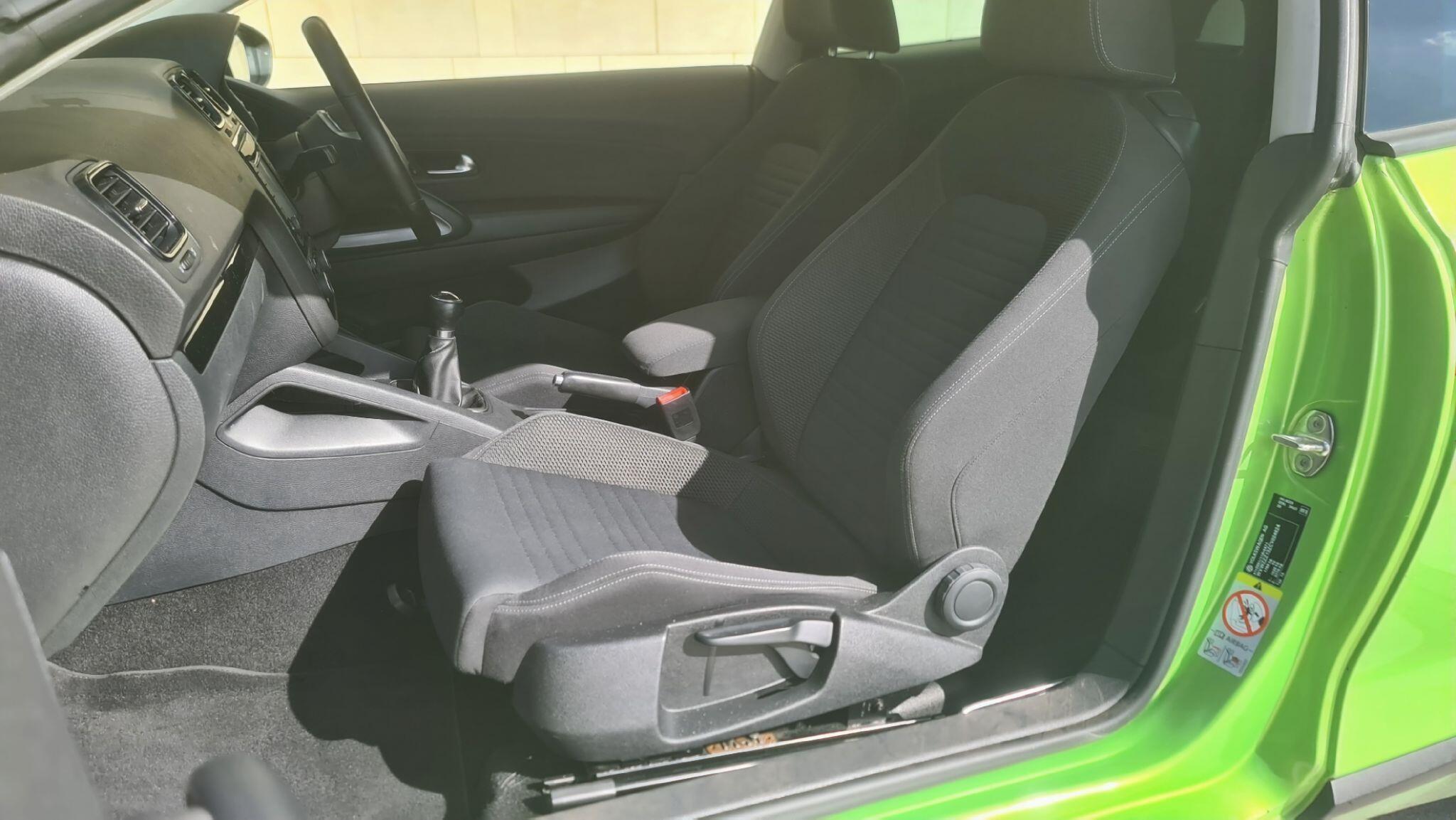Volkswagen Scirocco view 41