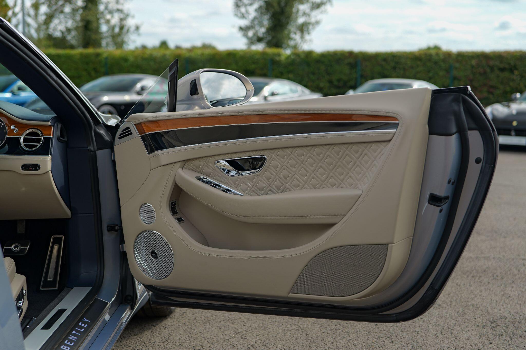 Bentley Continental view 29