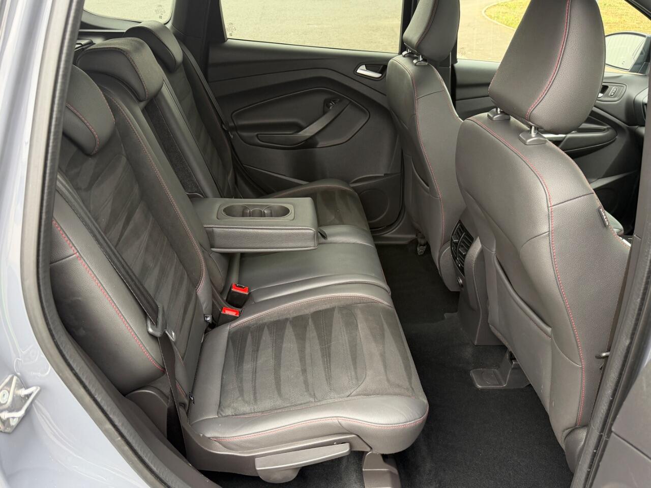 Ford Kuga view 12