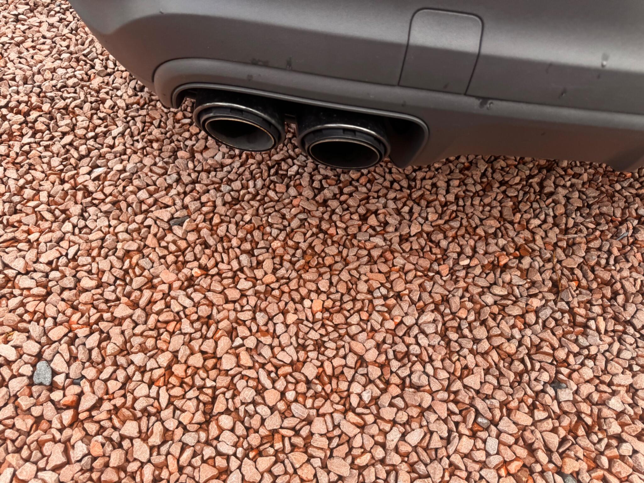 Porsche Cayenne view 75