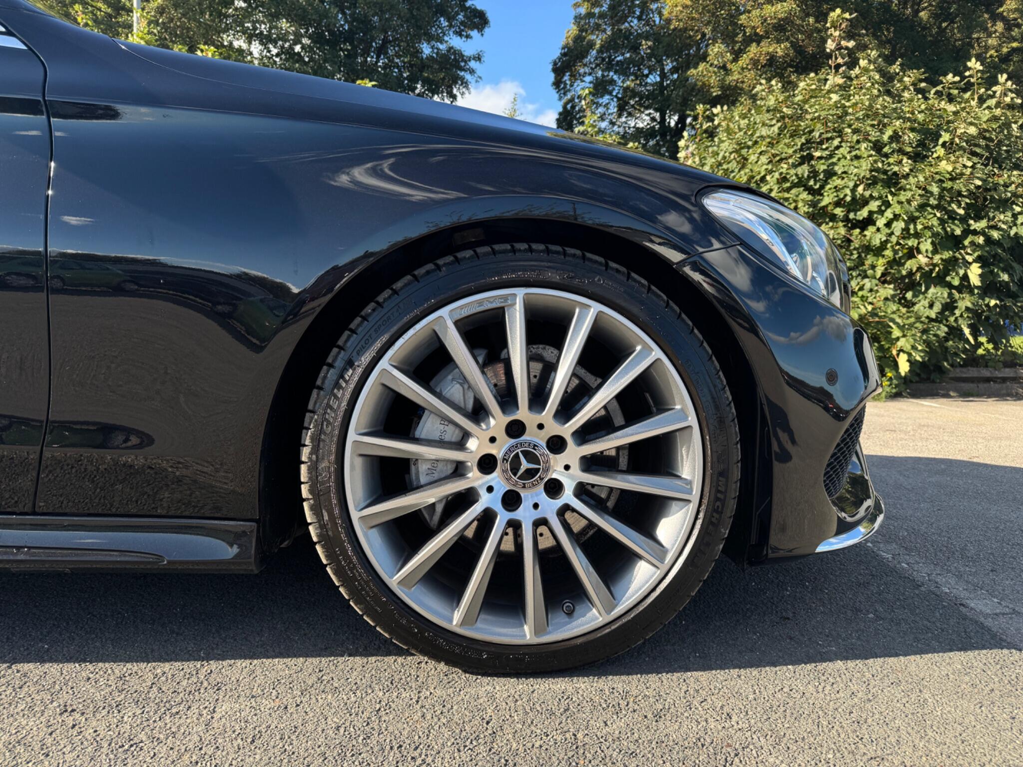 Mercedes-Benz C-Class view 13