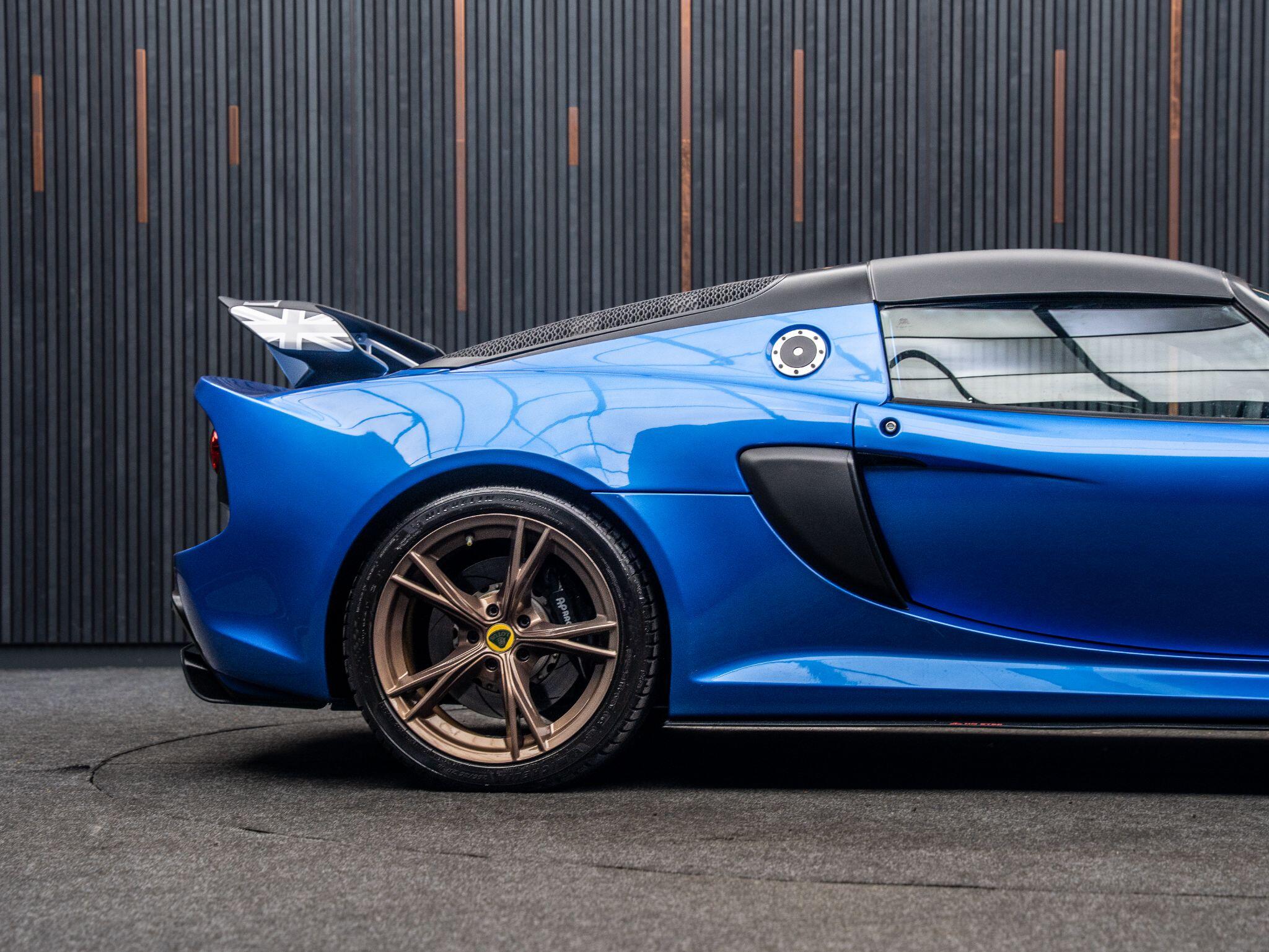 Lotus Exige view 23