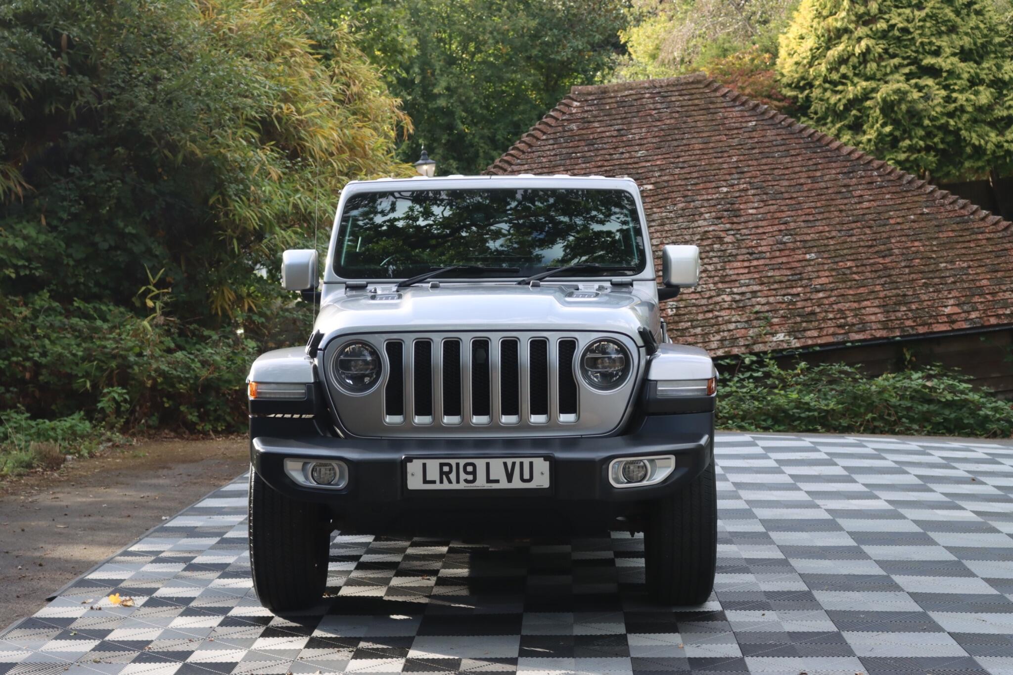 Jeep Wrangler view 14