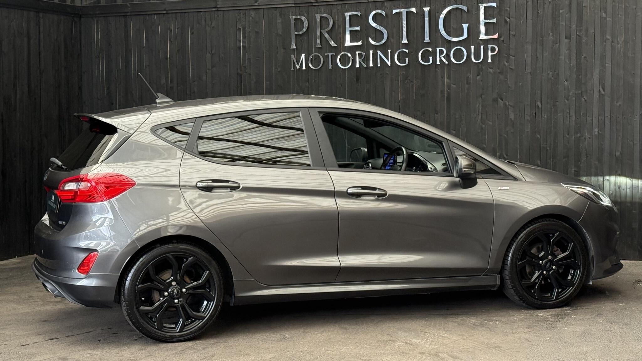 Ford Fiesta view 14