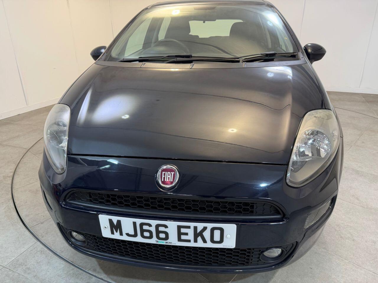 Fiat Punto view 52