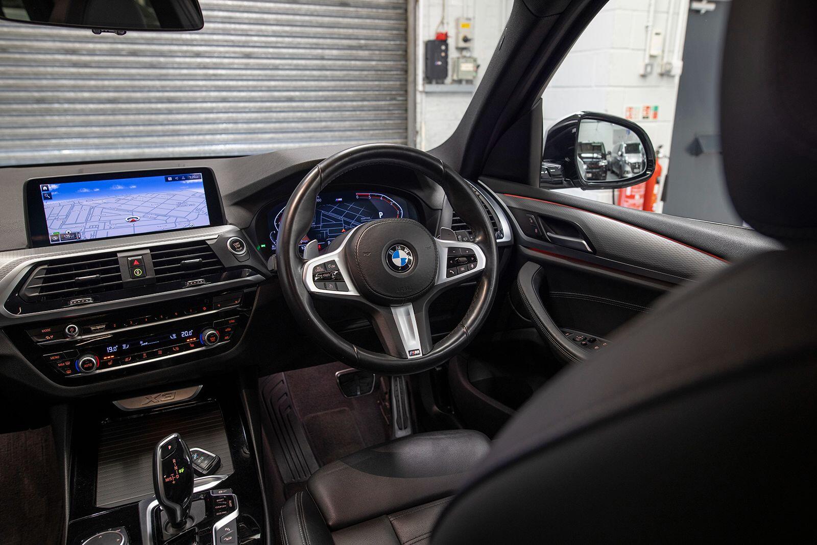 BMW X3 view 33