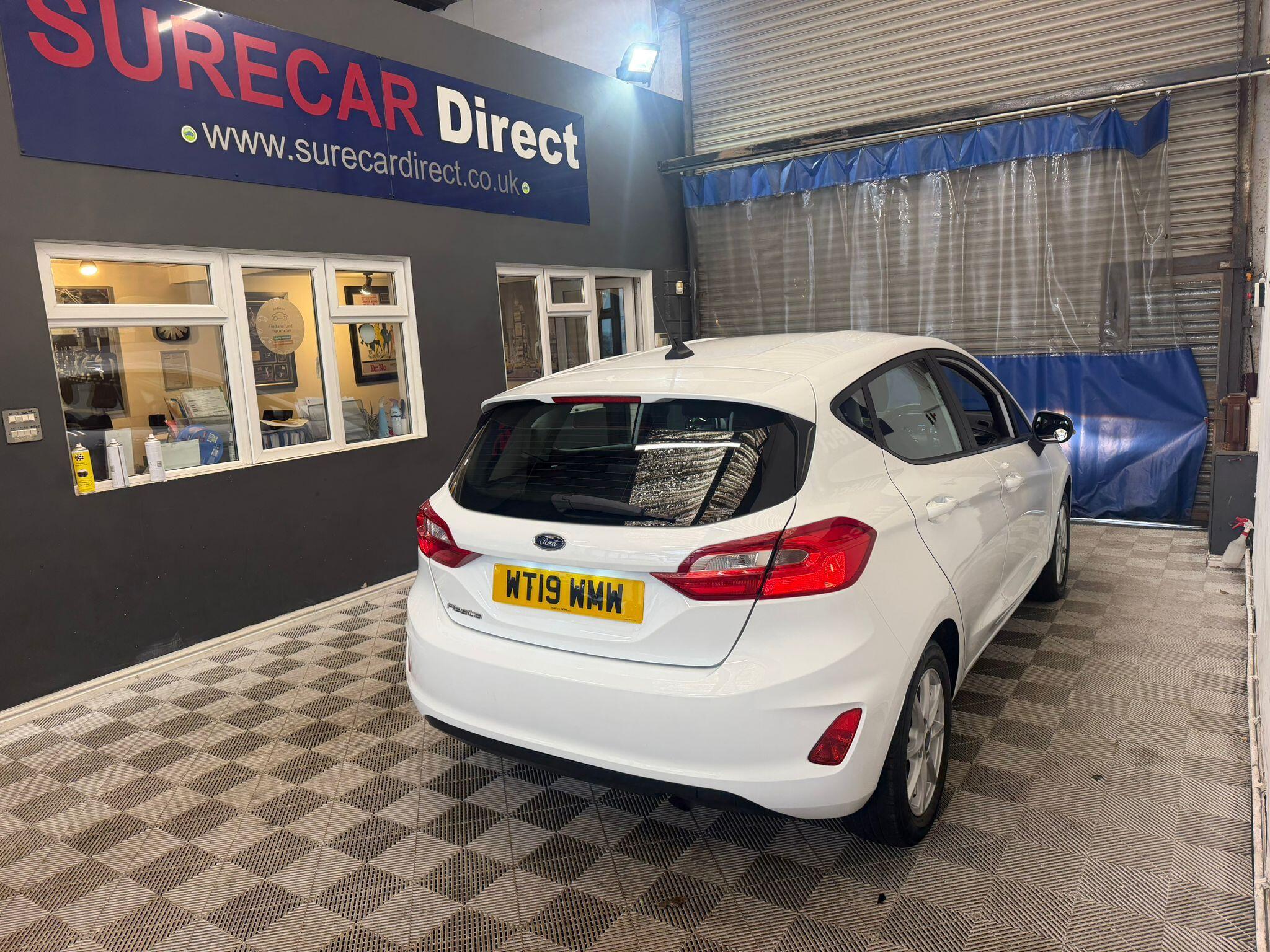 Ford Fiesta view 3