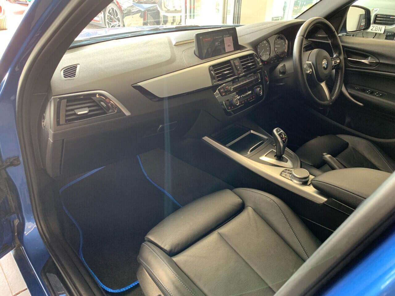 BMW 1 Series view 31