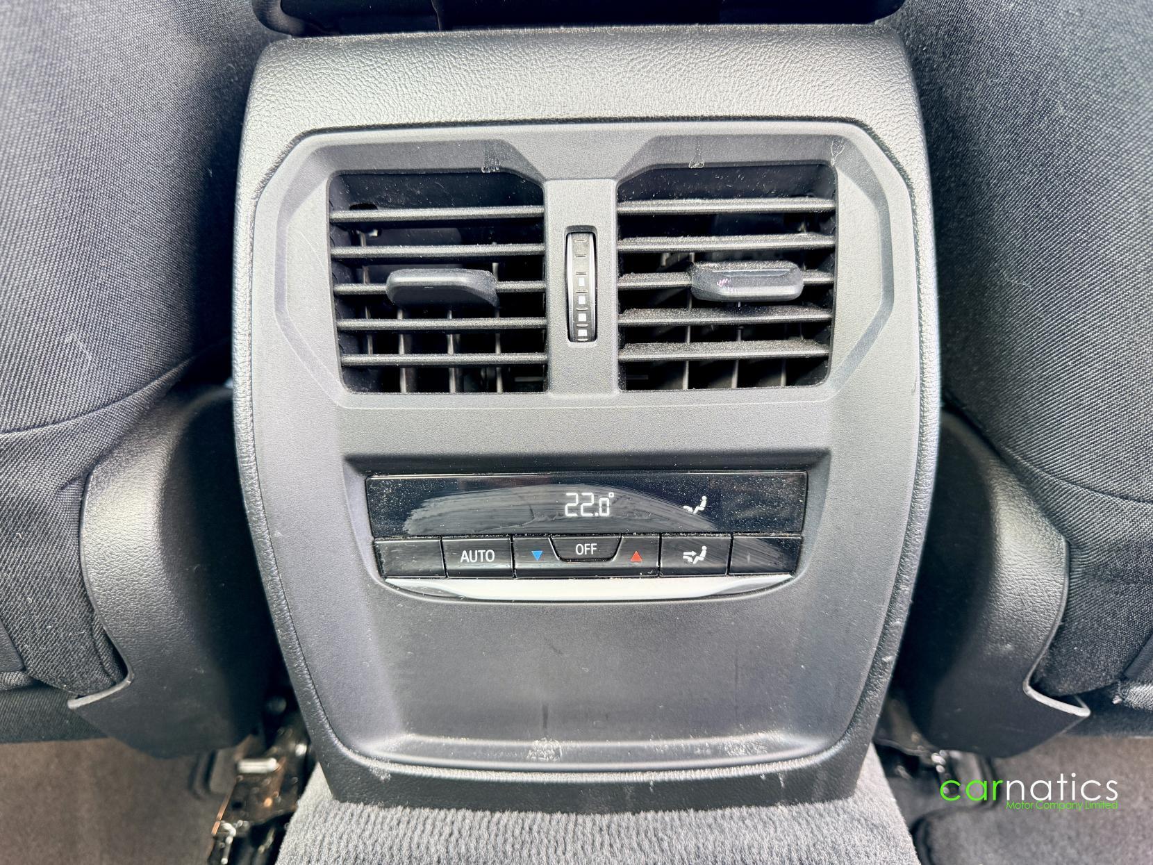 BMW 3 Series view 49