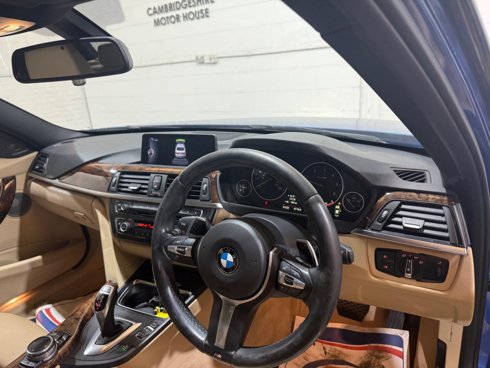 BMW 3 Series view 39