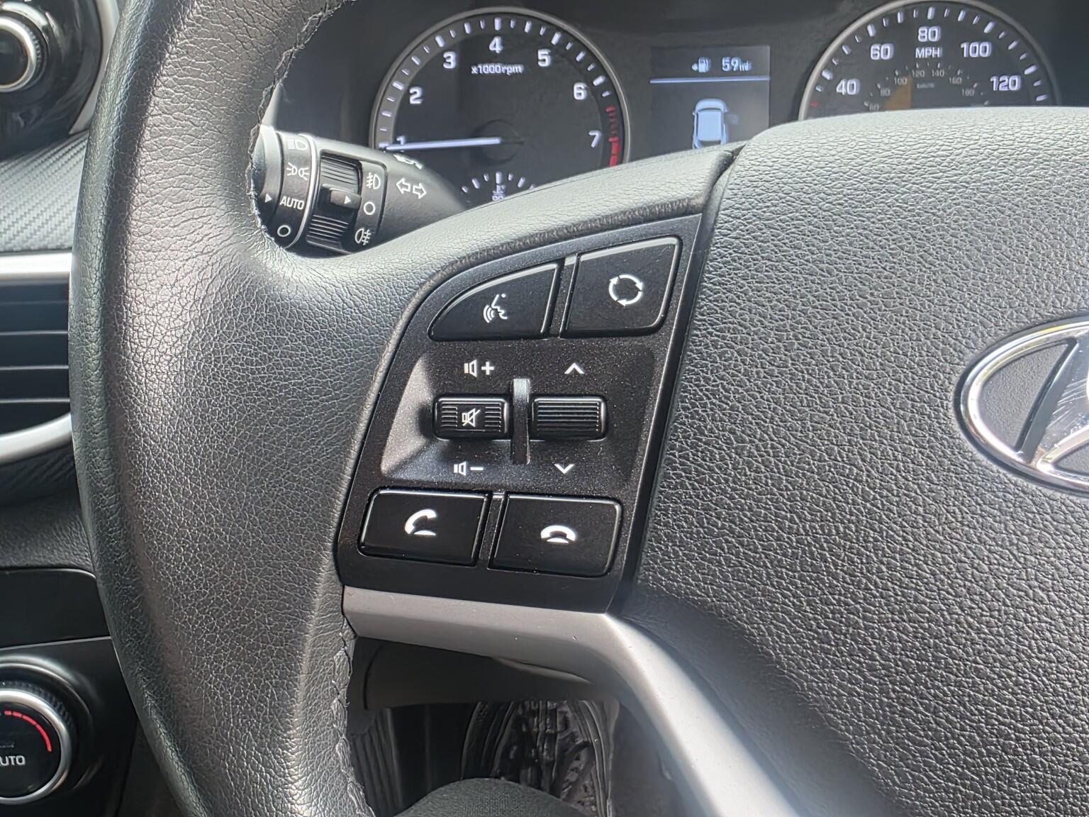 Hyundai Tucson view 19