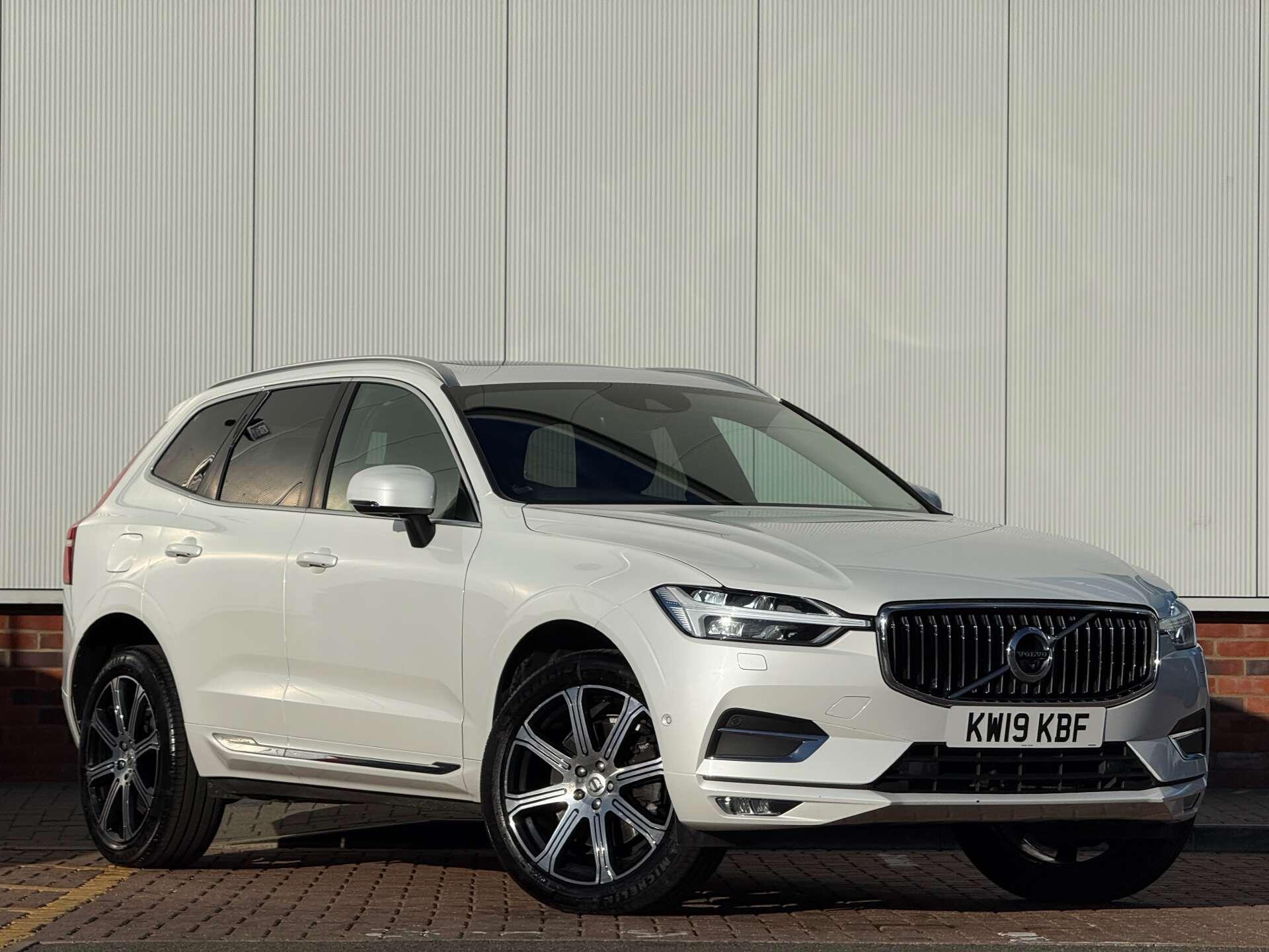 Volvo XC60 view 9