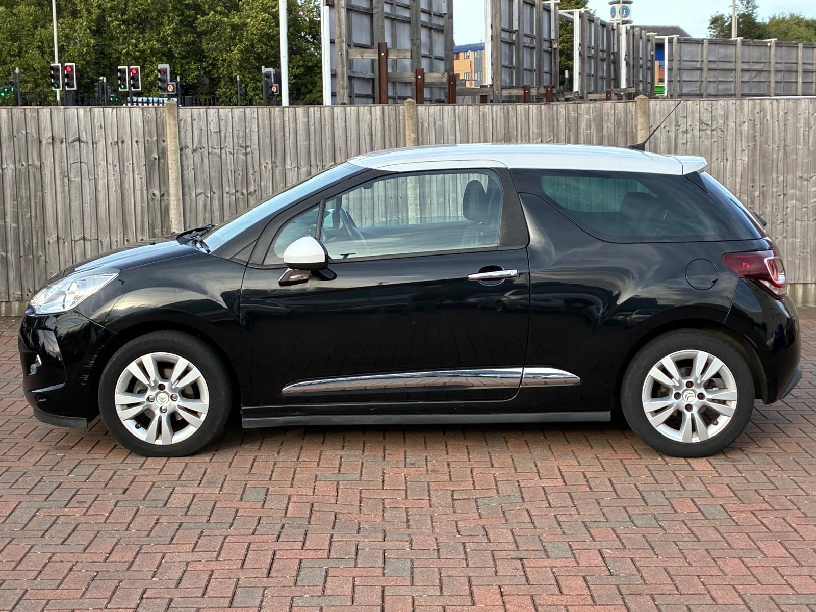 Citroen DS3 view 10