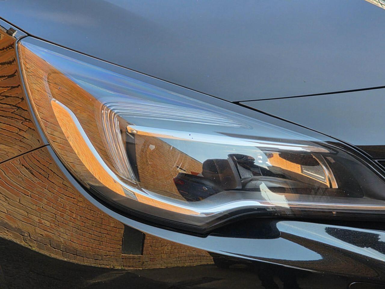 Vauxhall Astra view 30