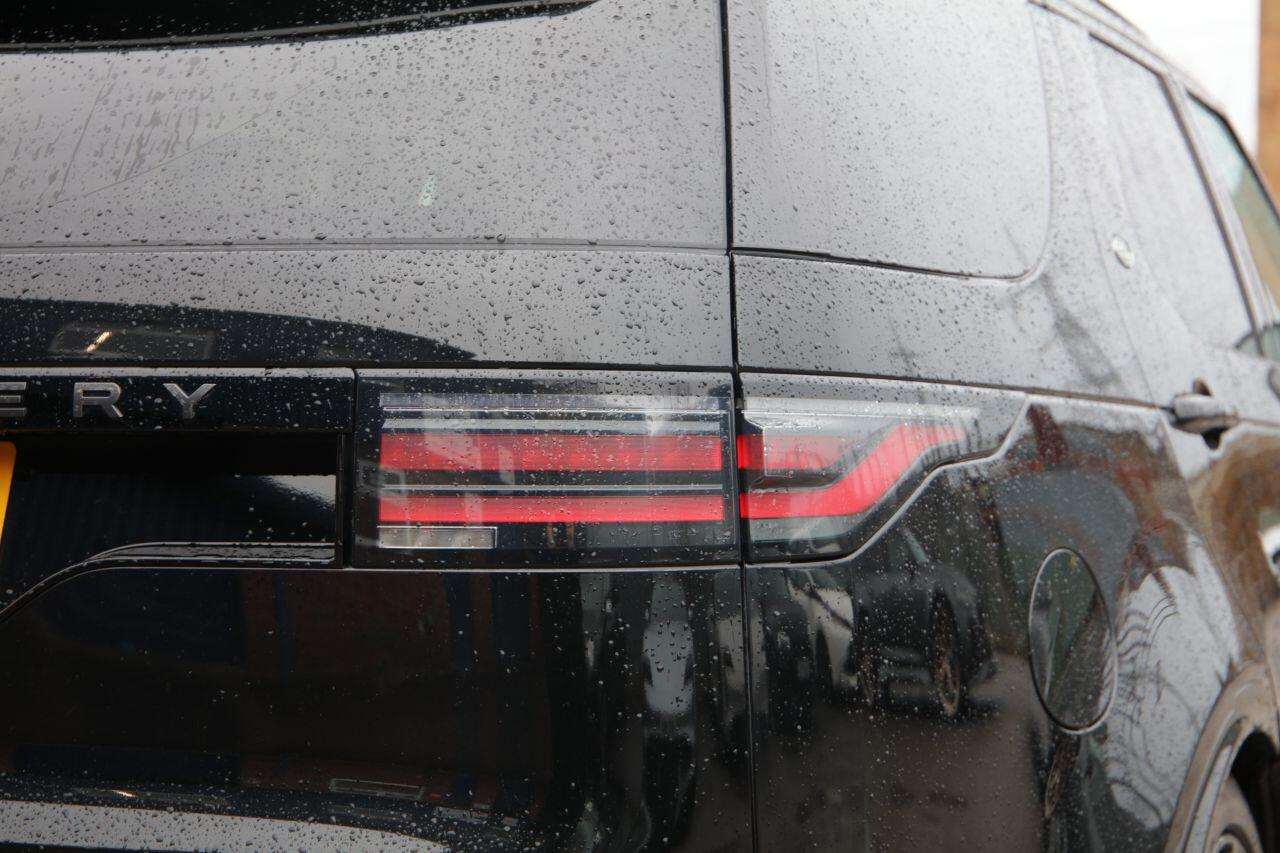 Land Rover Discovery view 22