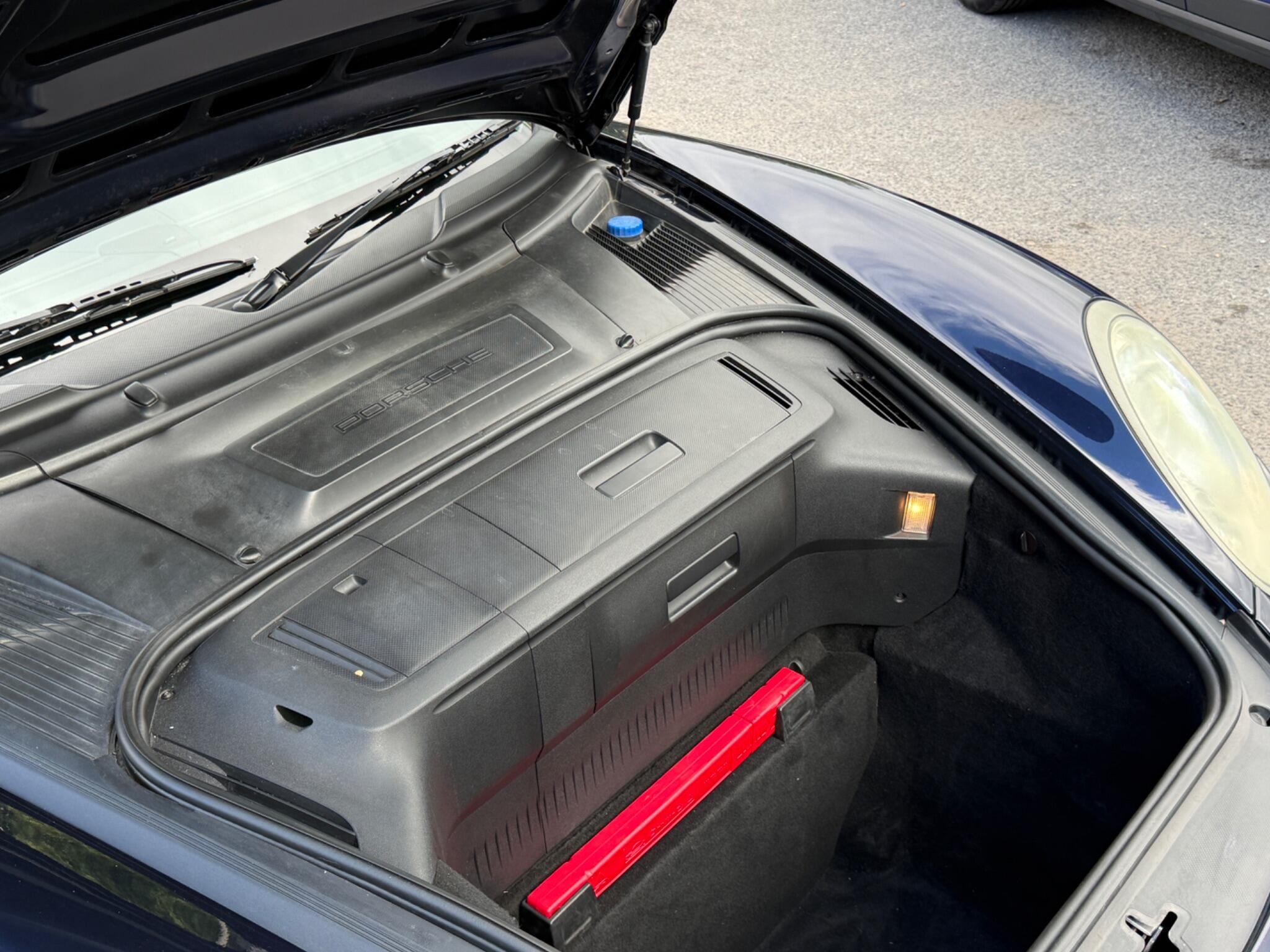 Porsche Cayman - Image 50