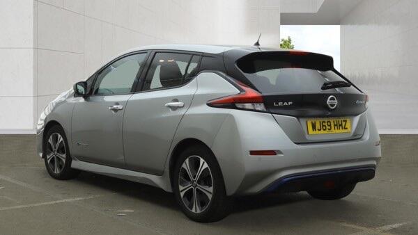 Nissan Leaf view 6