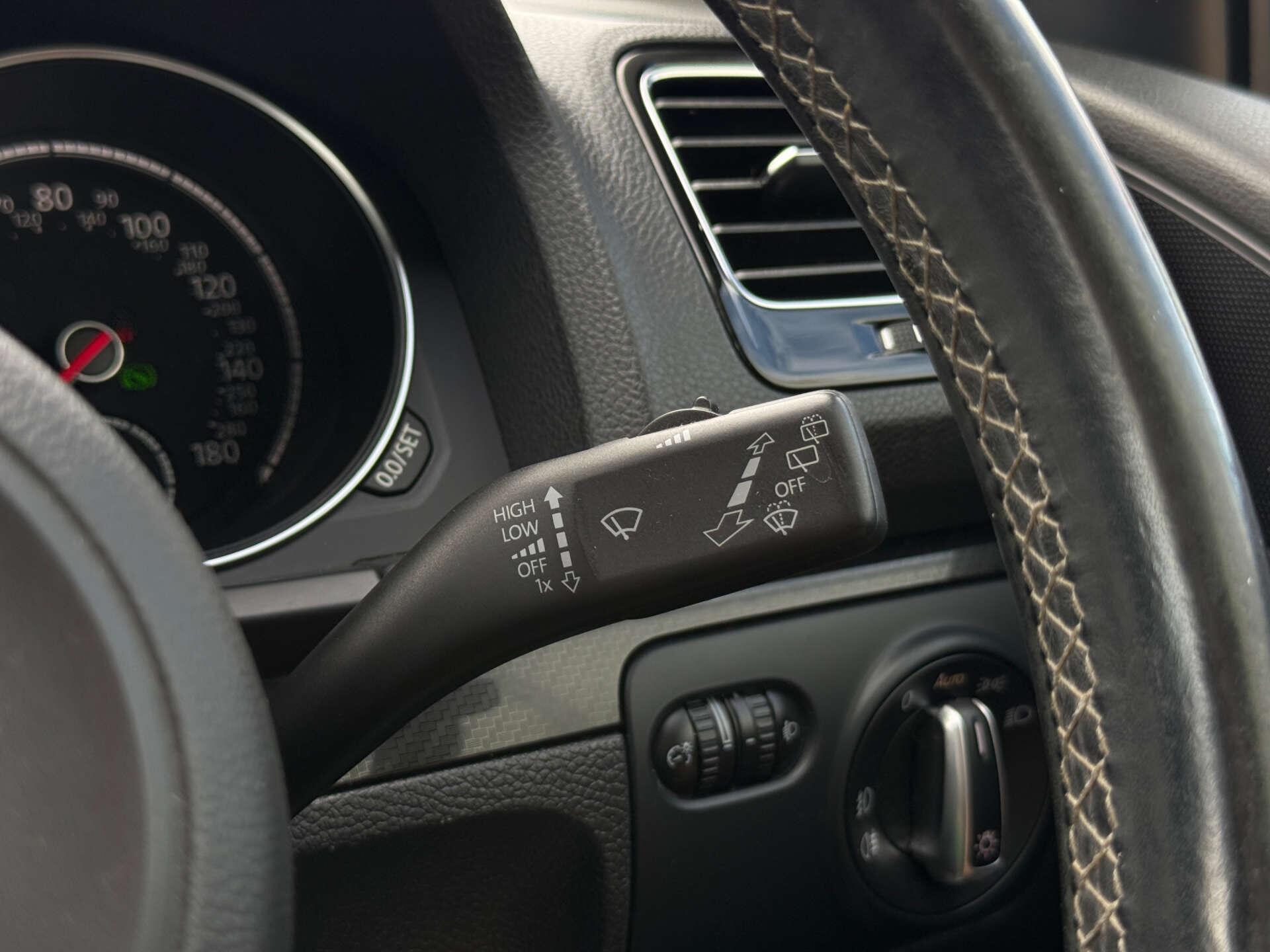 Volkswagen Scirocco view 40