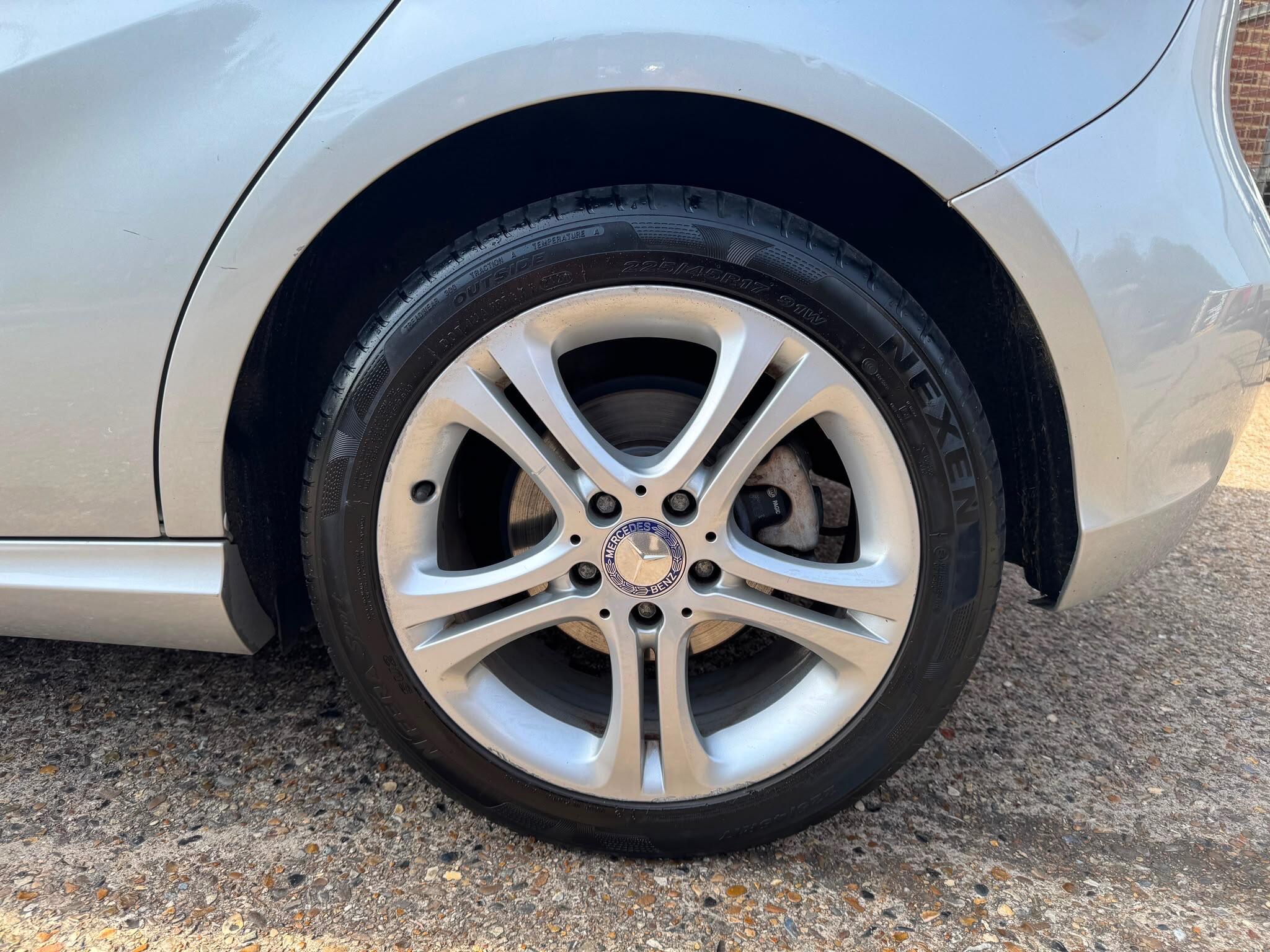 Mercedes-Benz A Class view 28