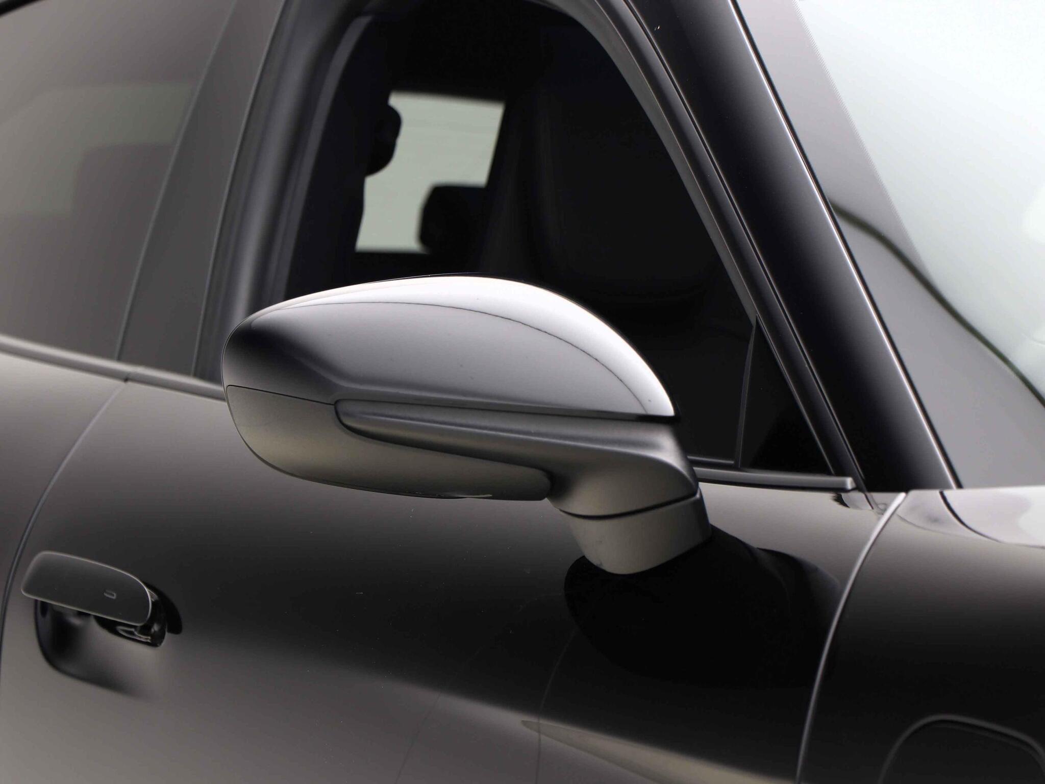 Porsche Taycan view 14