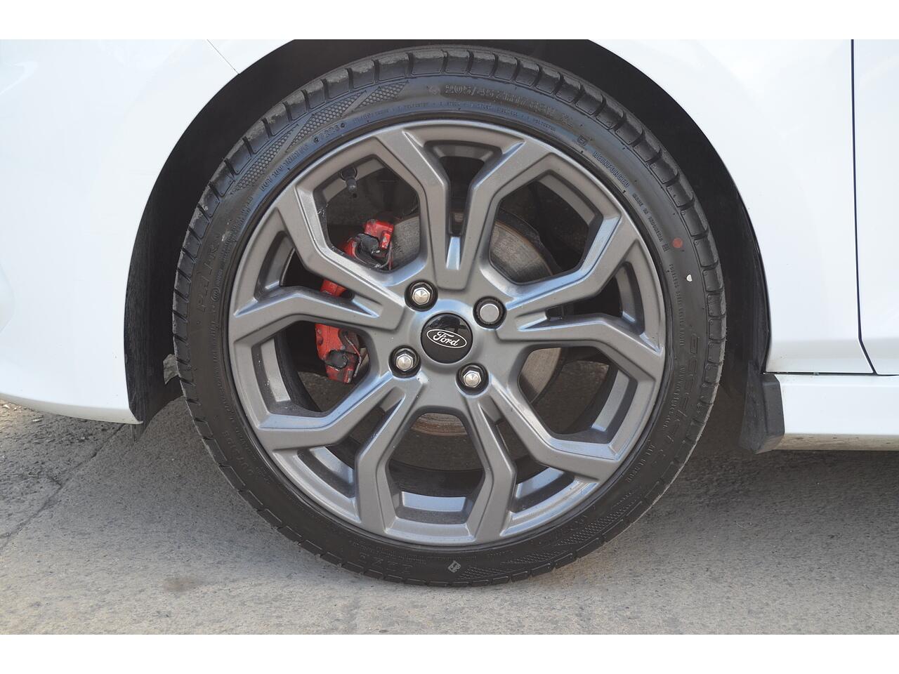 Ford Fiesta view 23