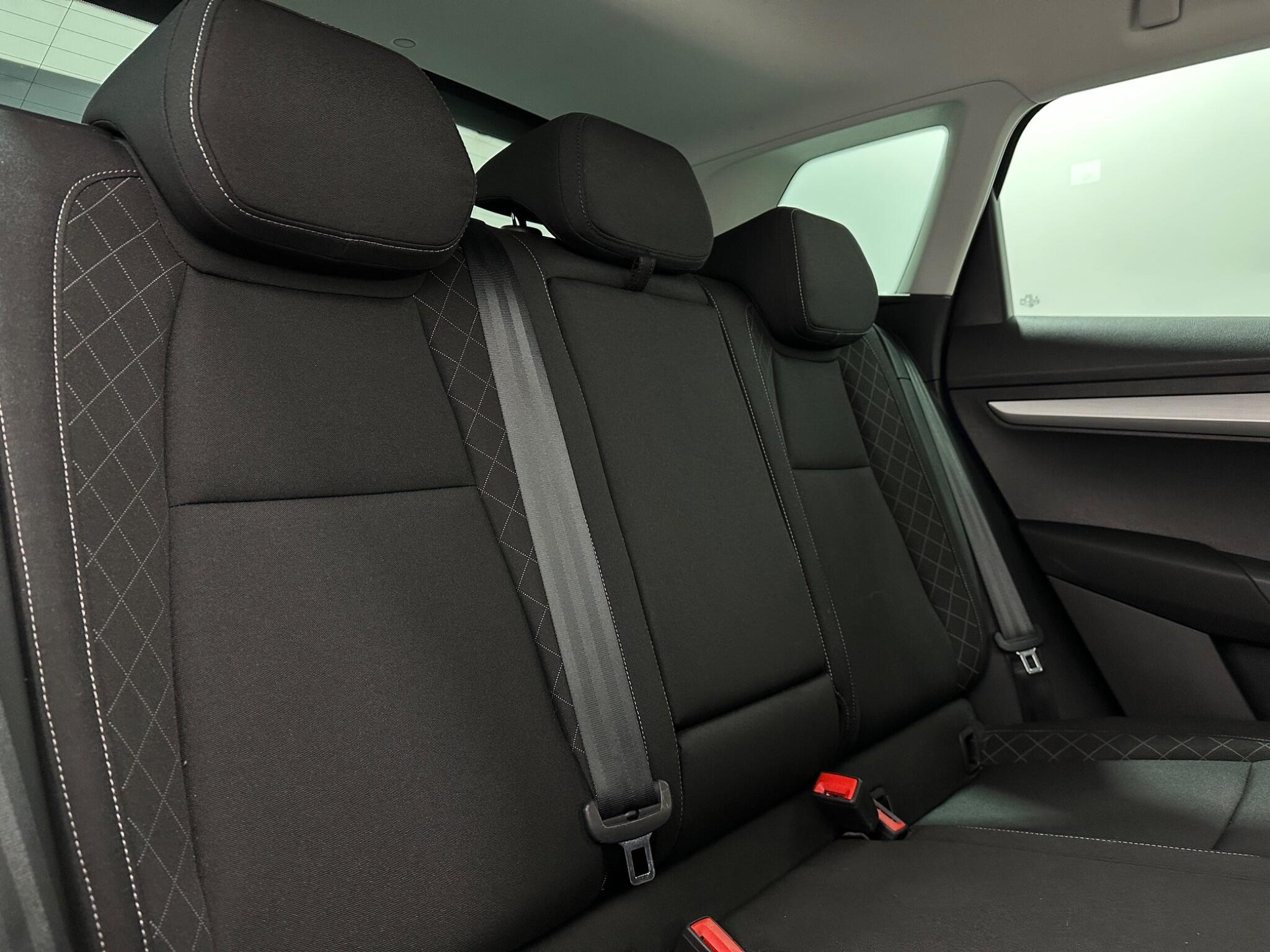 Skoda Karoq view 42