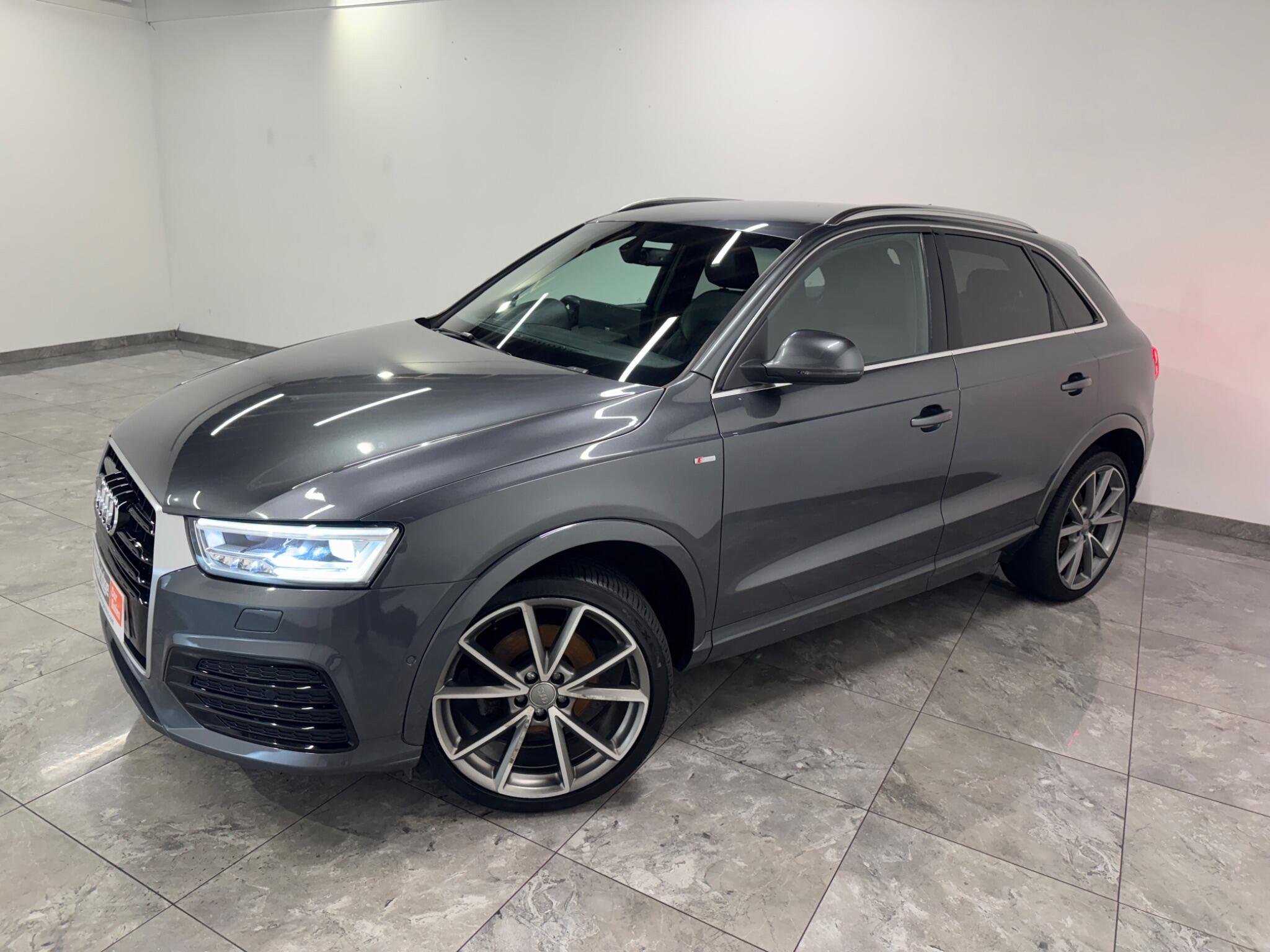 Audi Q3 view 4
