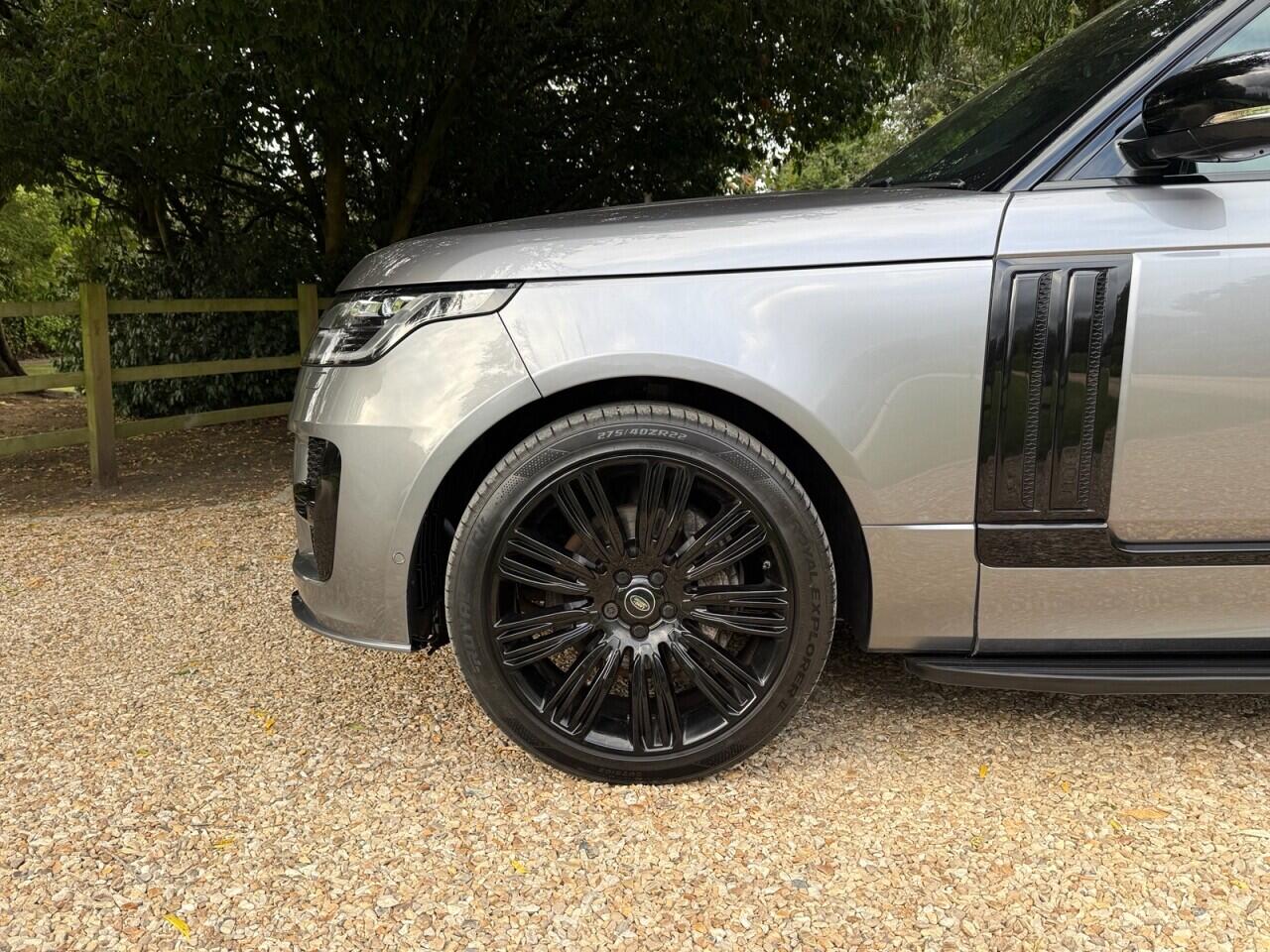 Land Rover Range Rover view 40