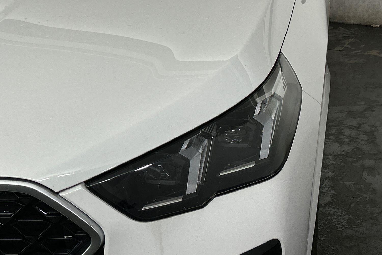 BMW X2 view 21