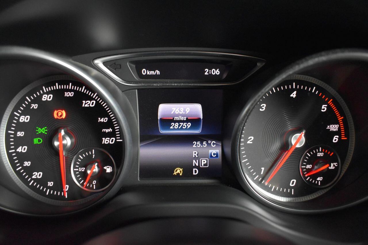 Mercedes-Benz Cla view 20