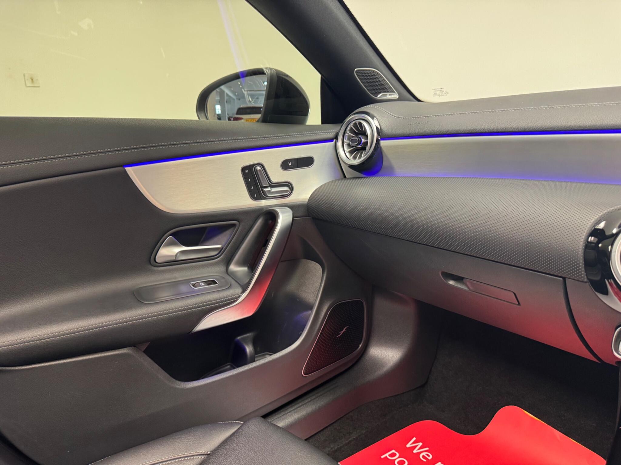 Mercedes-Benz Cla view 35