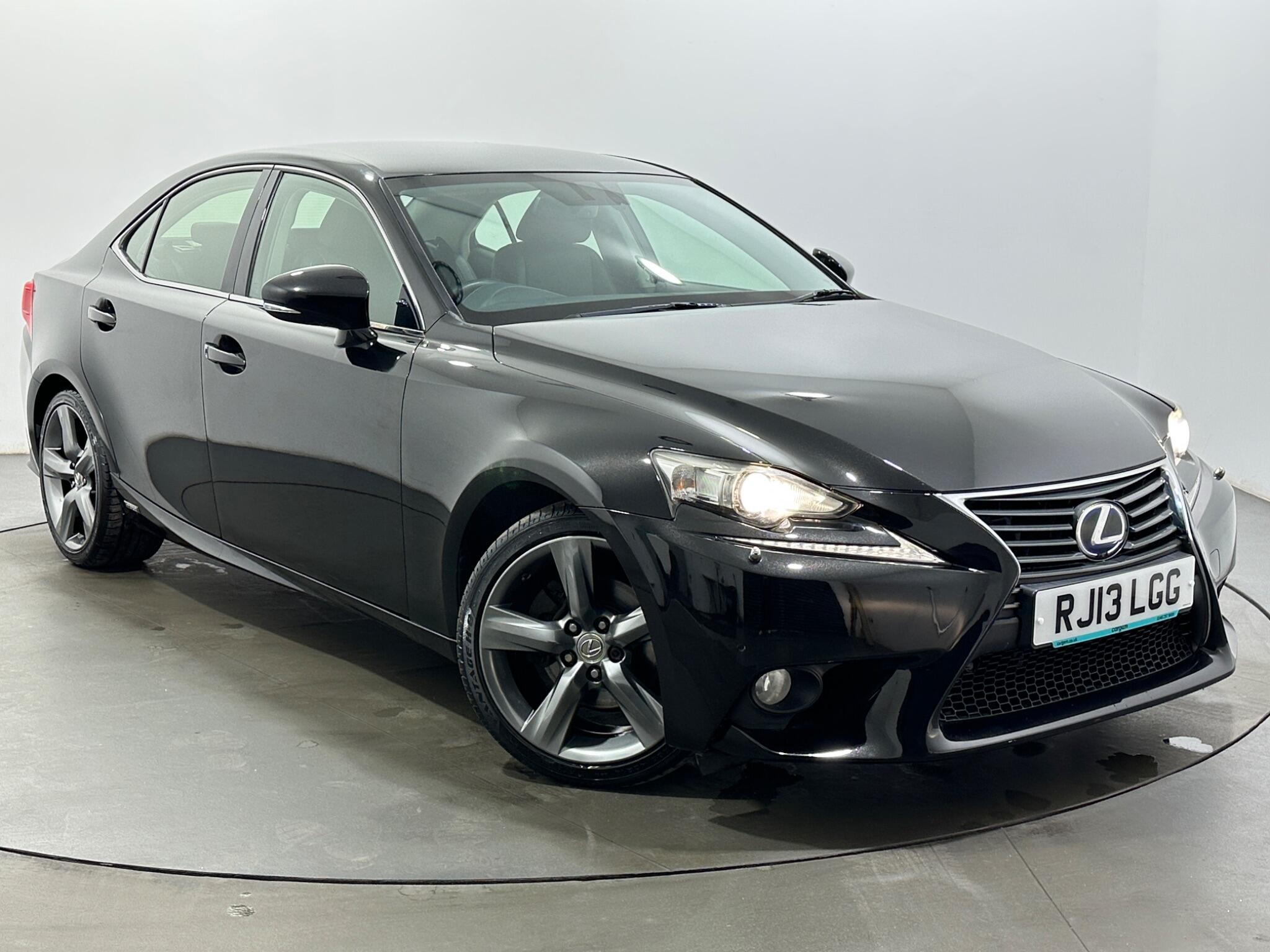 Lexus Is view 56
