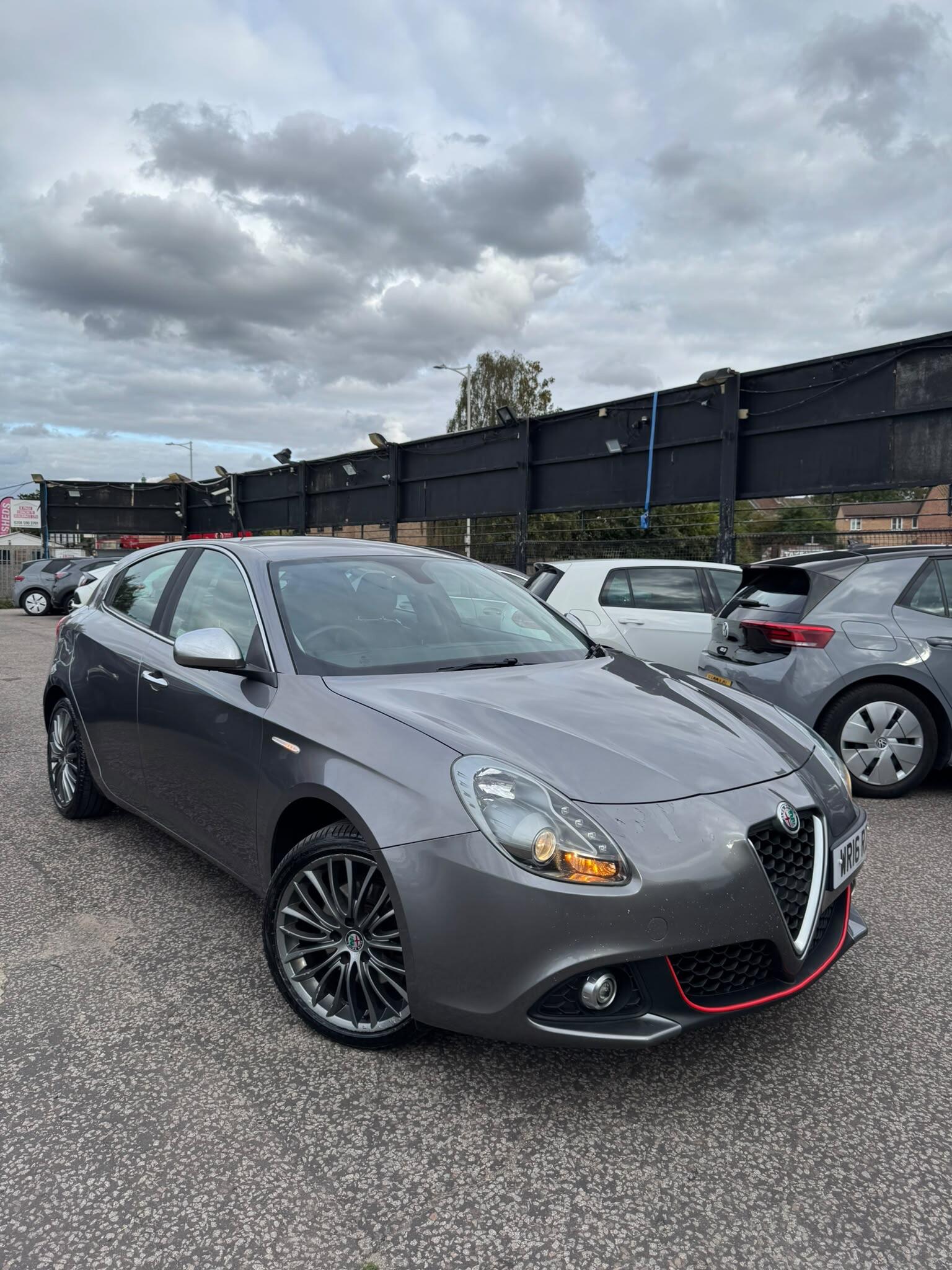 Alfa Romeo Giulietta view 28