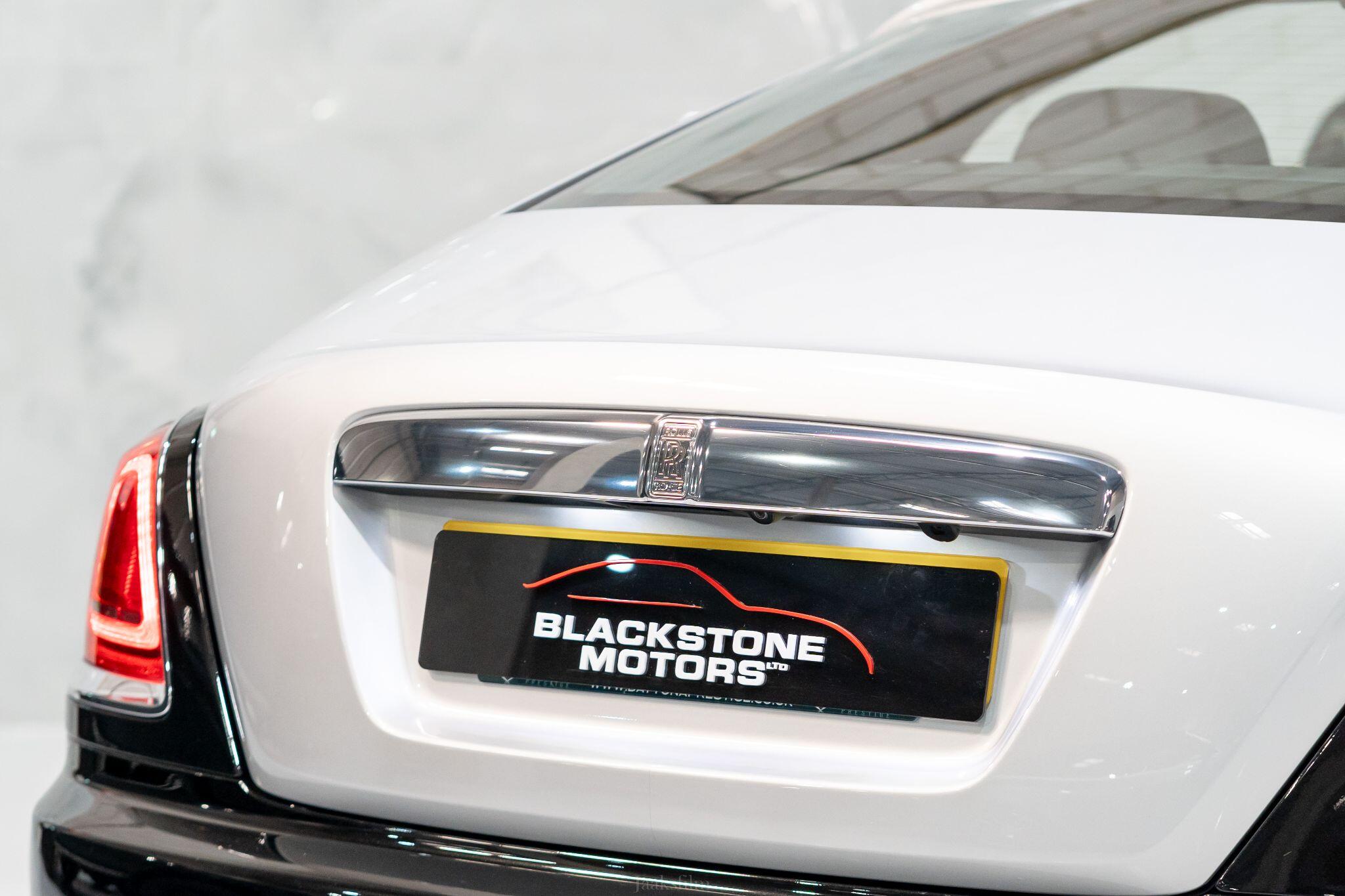 Rolls-Royce Wraith view 47