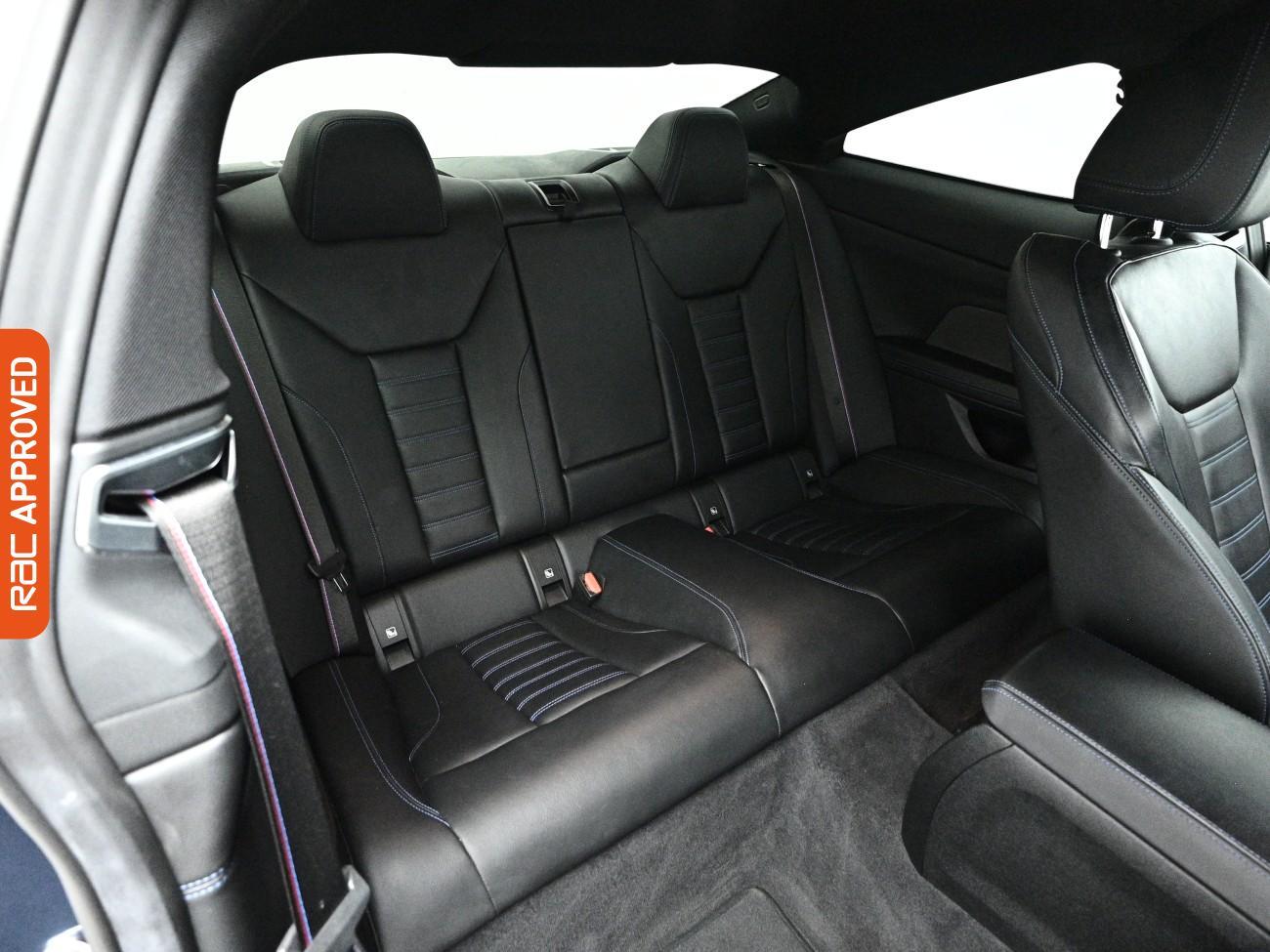 BMW 4 Series view 13
