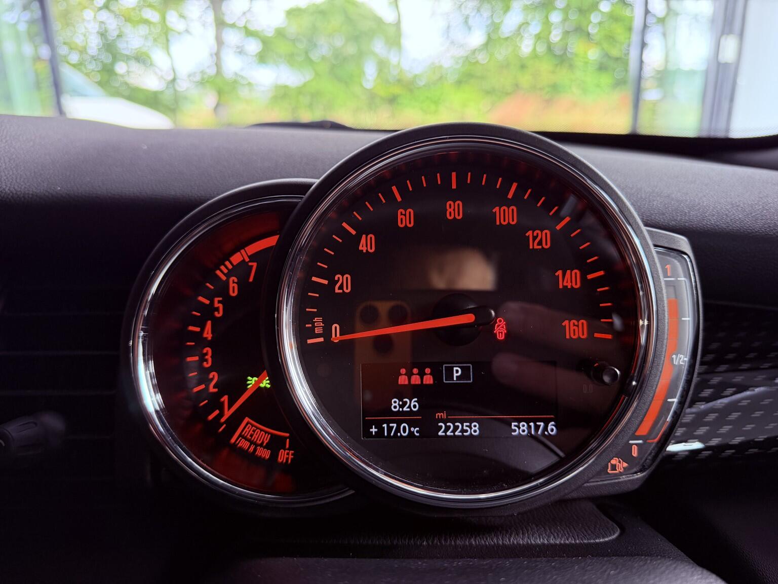 Mini Cooper view 27