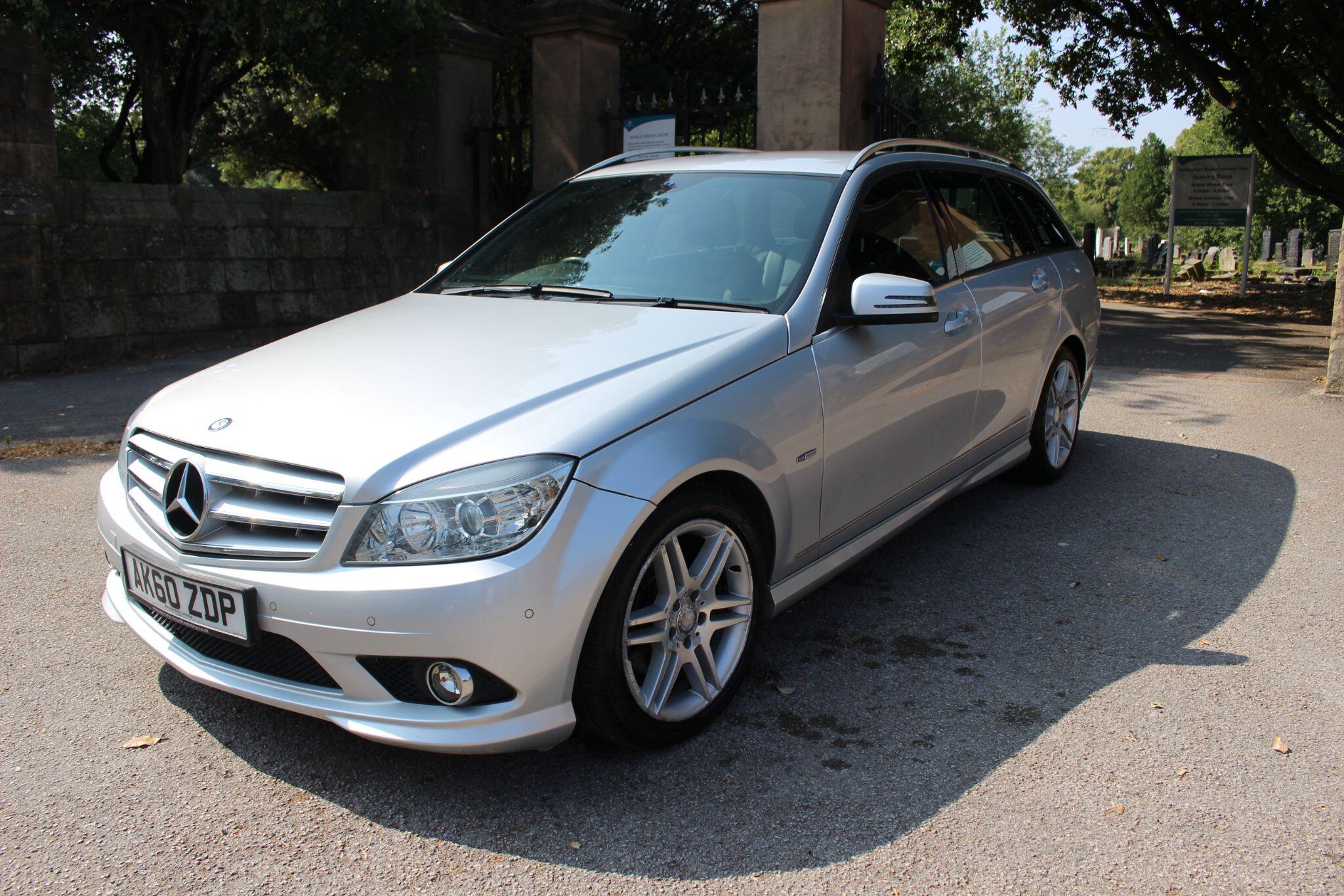 Mercedes-Benz C Class view 7