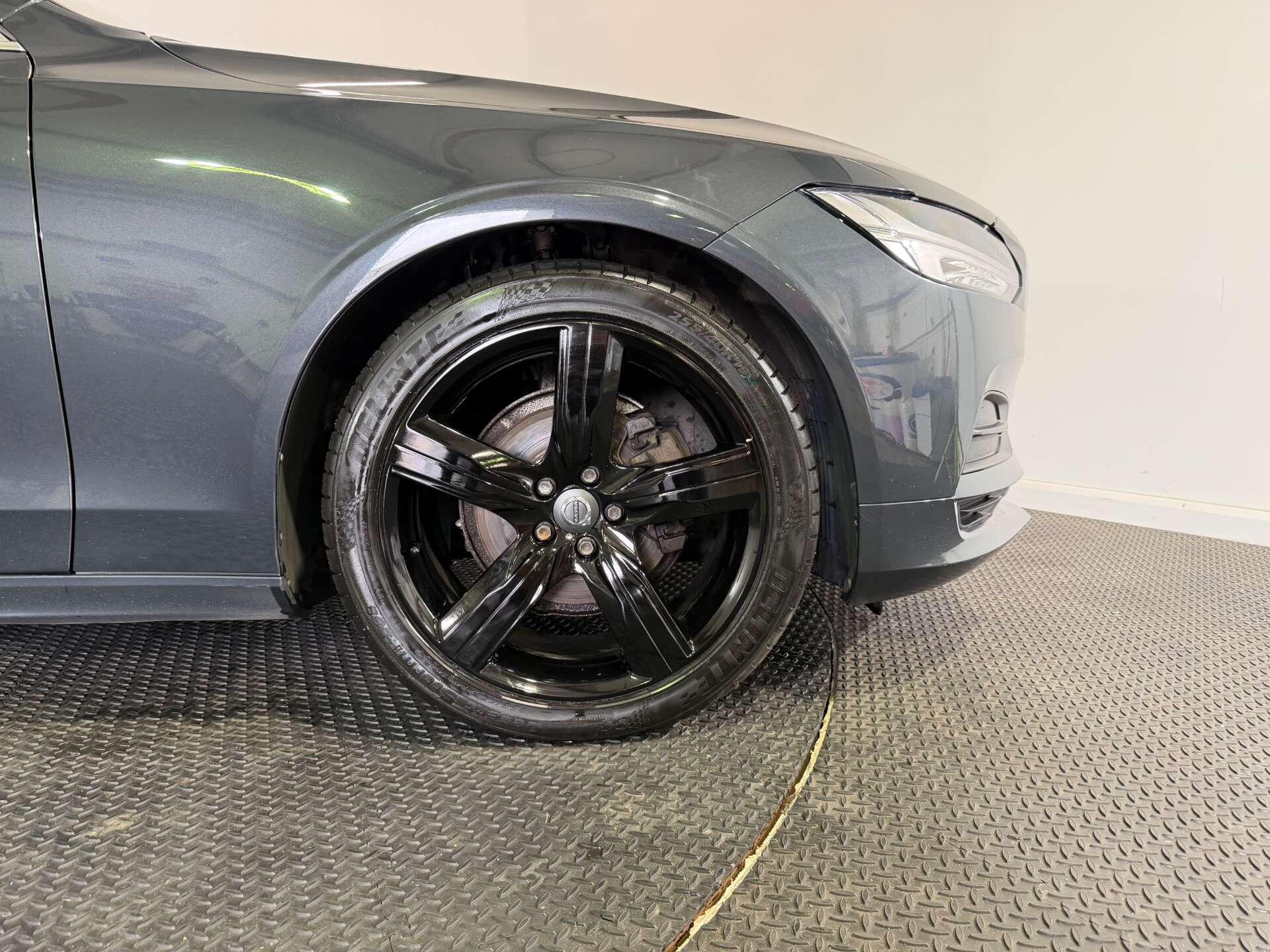 Volvo V90 view 68