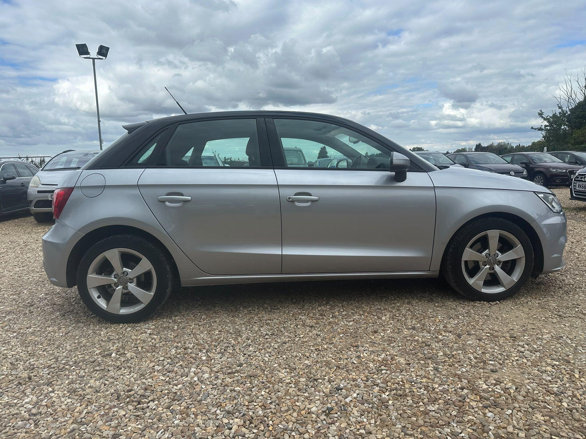 Audi A1 view 5
