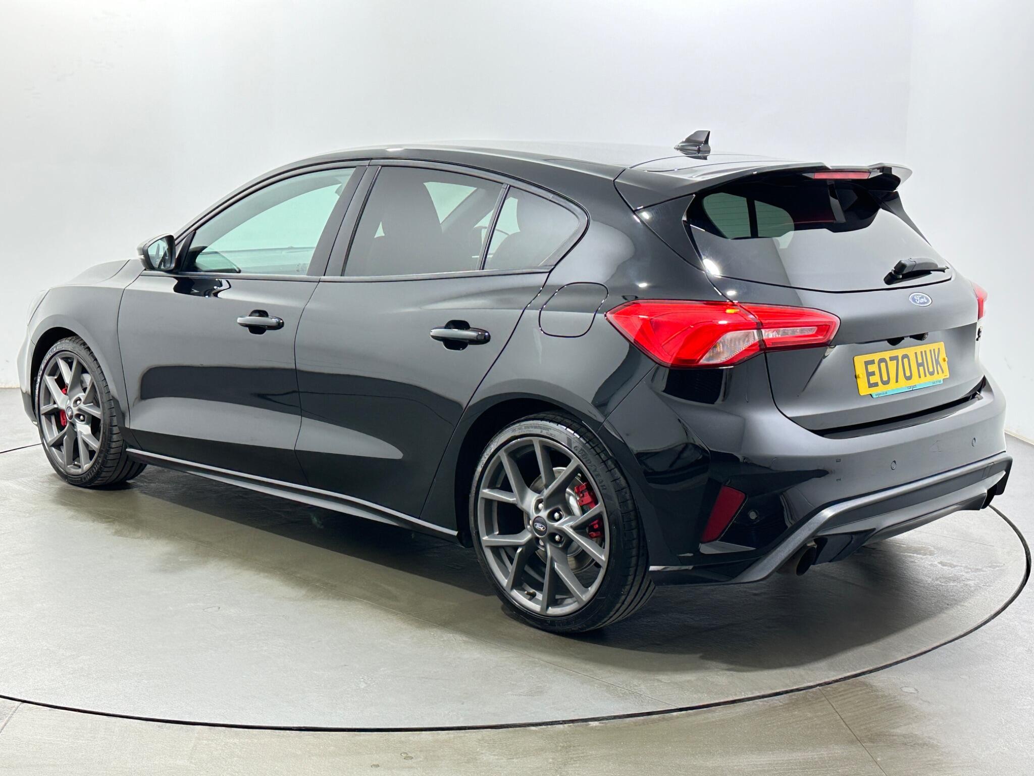 Ford Focus view 6