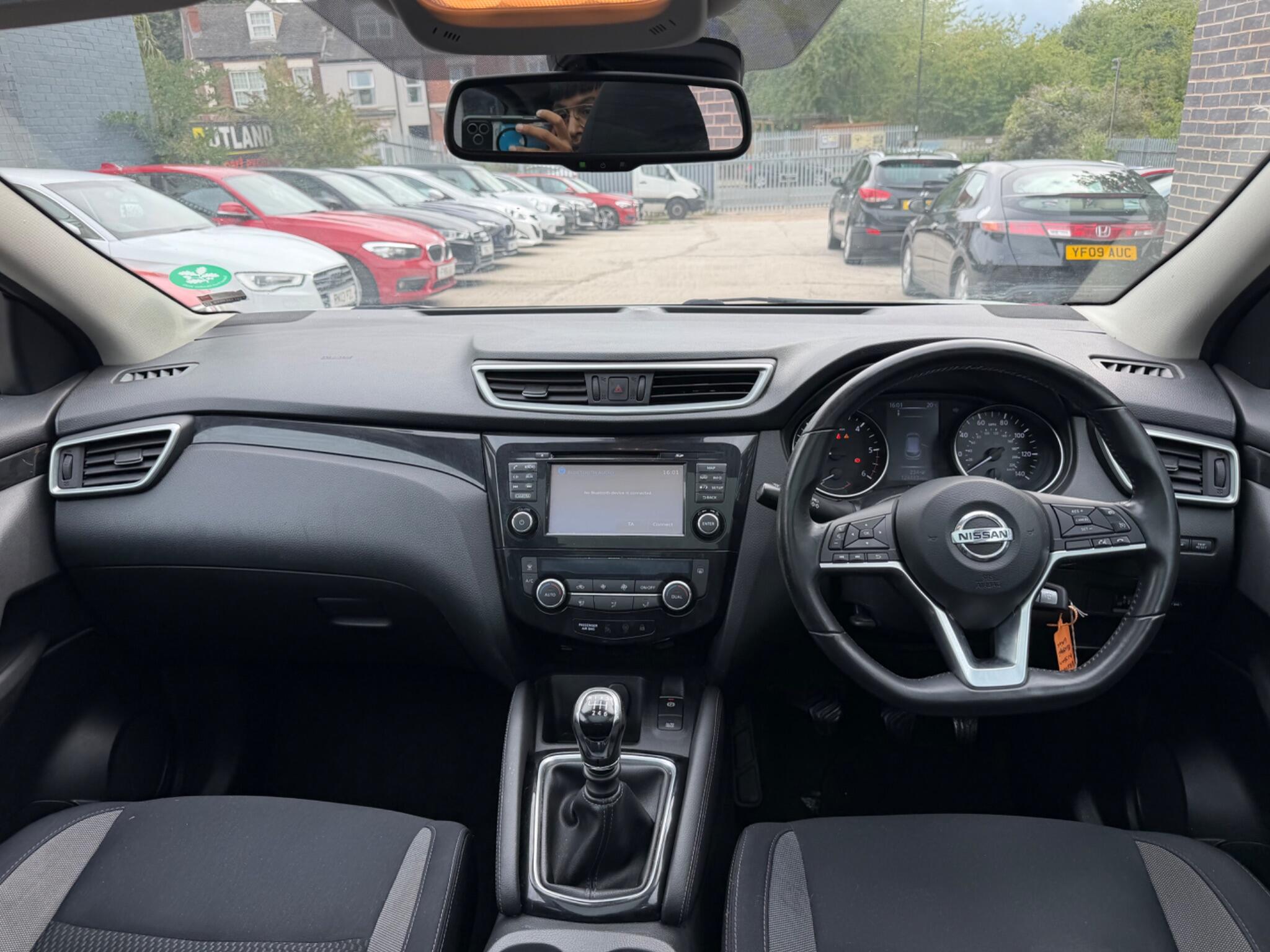 Nissan Qashqai view 24