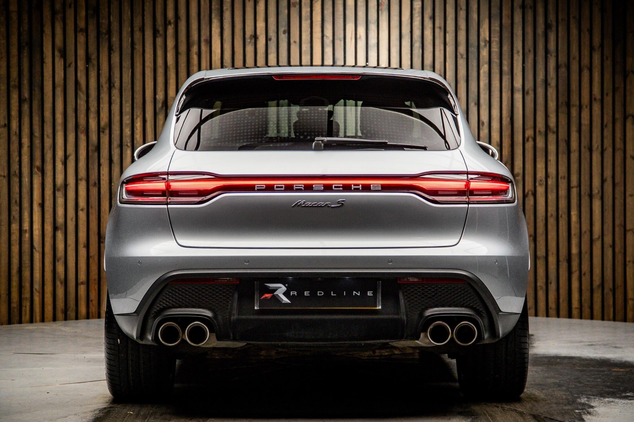 Porsche Macan view 6