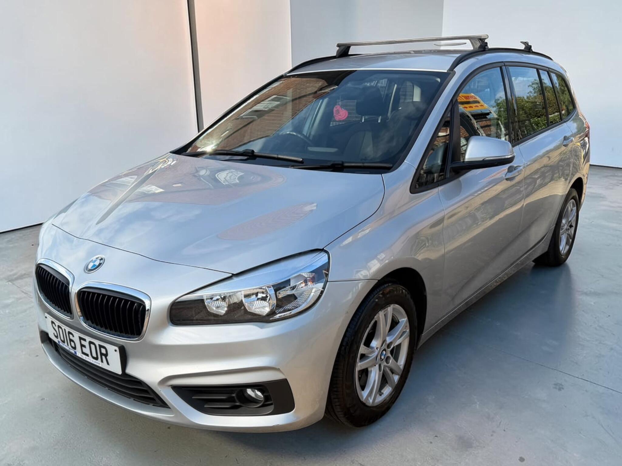 BMW 2 Series view 3