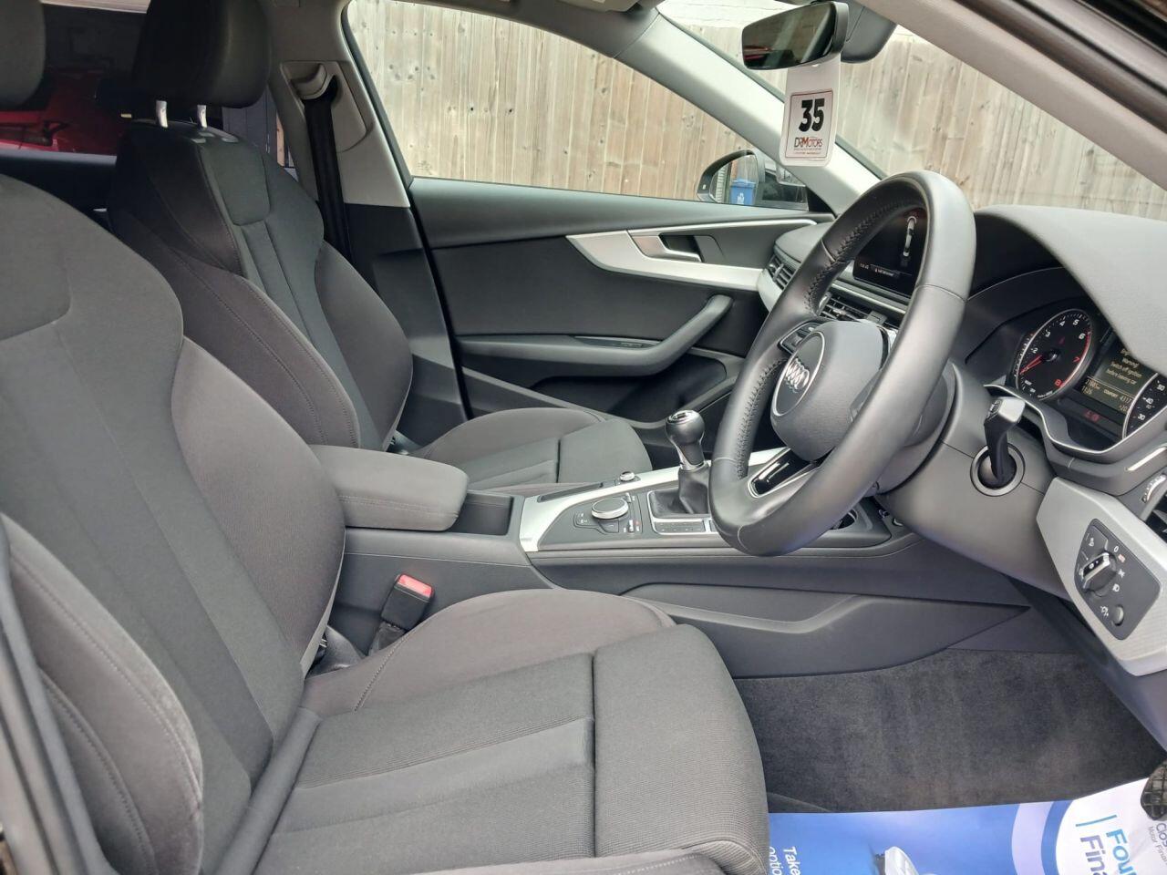 Audi A4 view 49