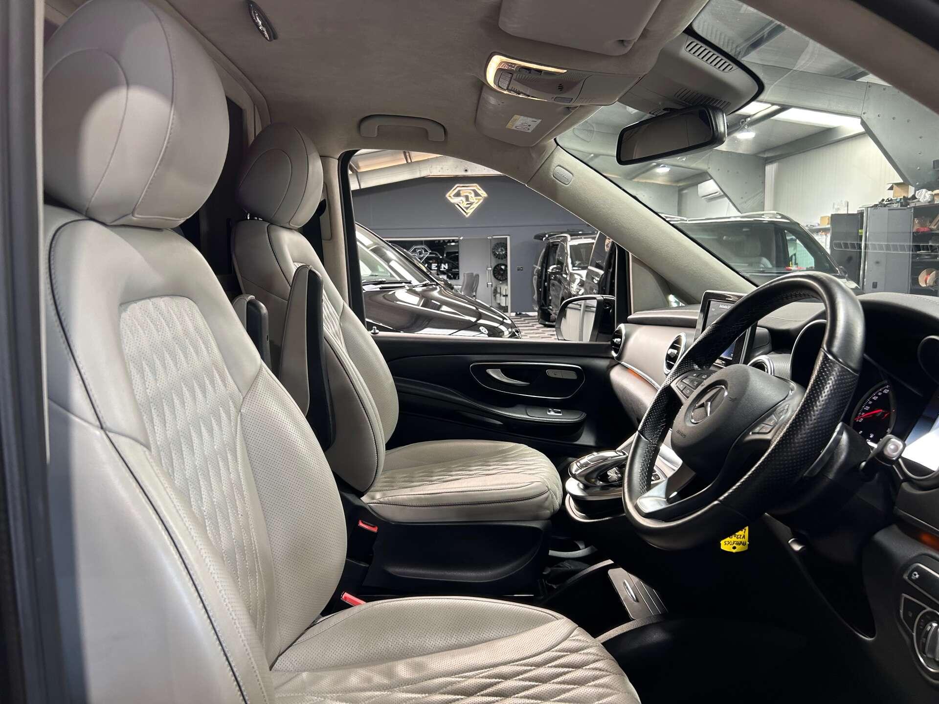 Mercedes-Benz V Class view 53