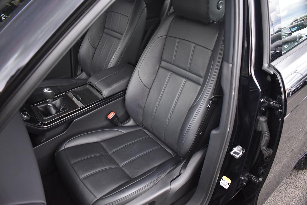 Land Rover Range Rover Evoque view 40